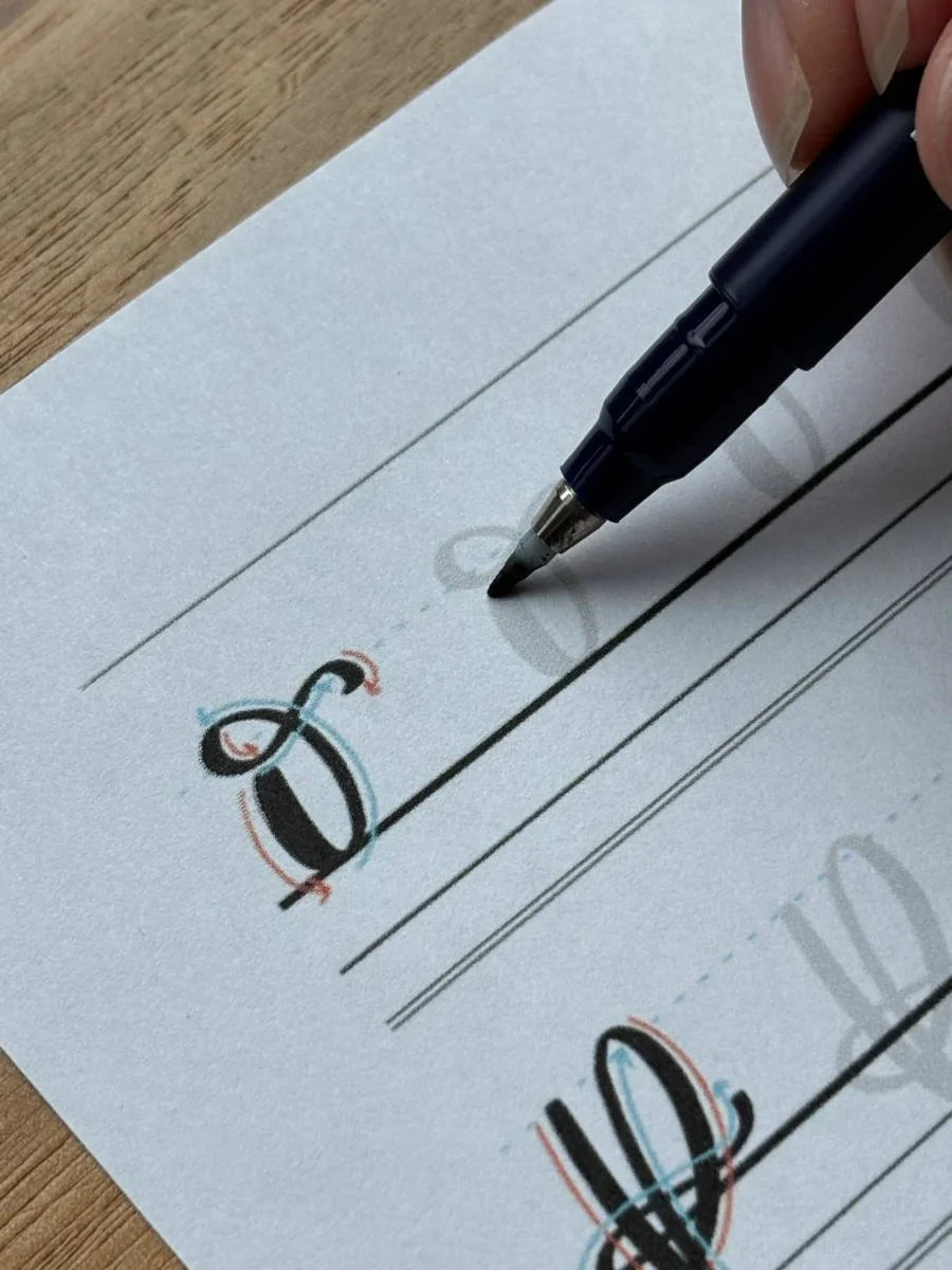 Tracing Hand Letterforms for Fast Learning