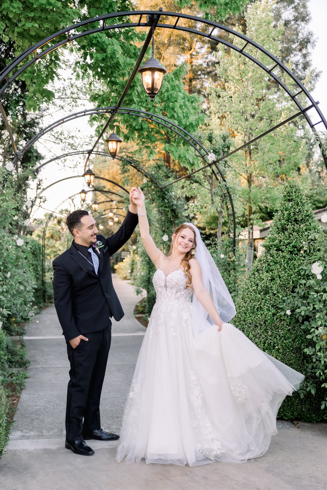 How many hours wedding photo coverage do I need