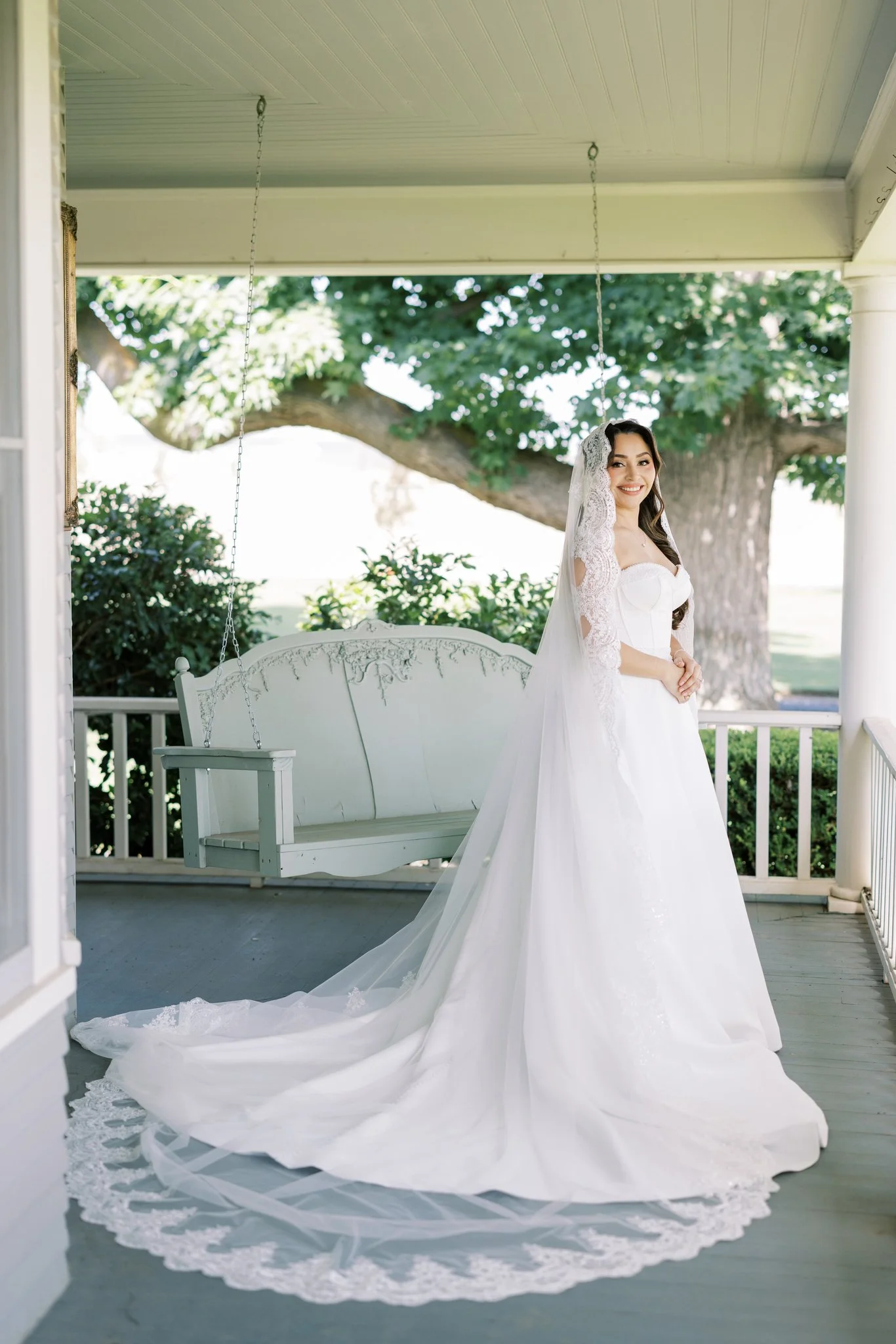 the-charm-house-wedding-dr-reginakpopova-44_(2048).jpg
