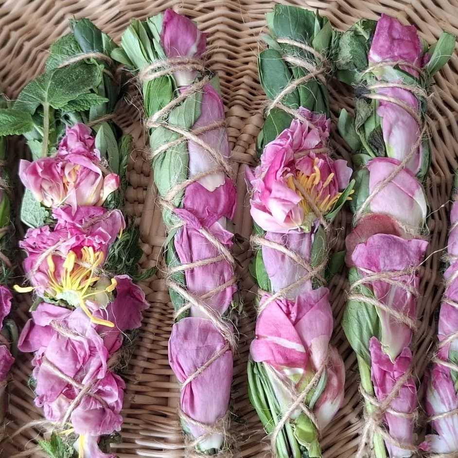 Lavender+Smudge+Sticks+JPG.png