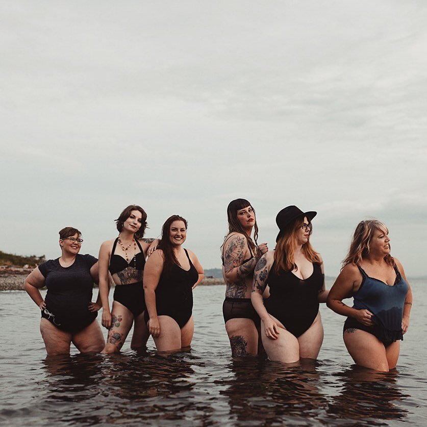 2021&rsquo;s &ldquo;Day at the Lake&rdquo; group photoshoot is a GO! 
We will celebrate together that every body is a beach body&hellip; That ALL bodies are beautiful.

I am SO excited! I want to do group photos both in and out of the water, clothed 