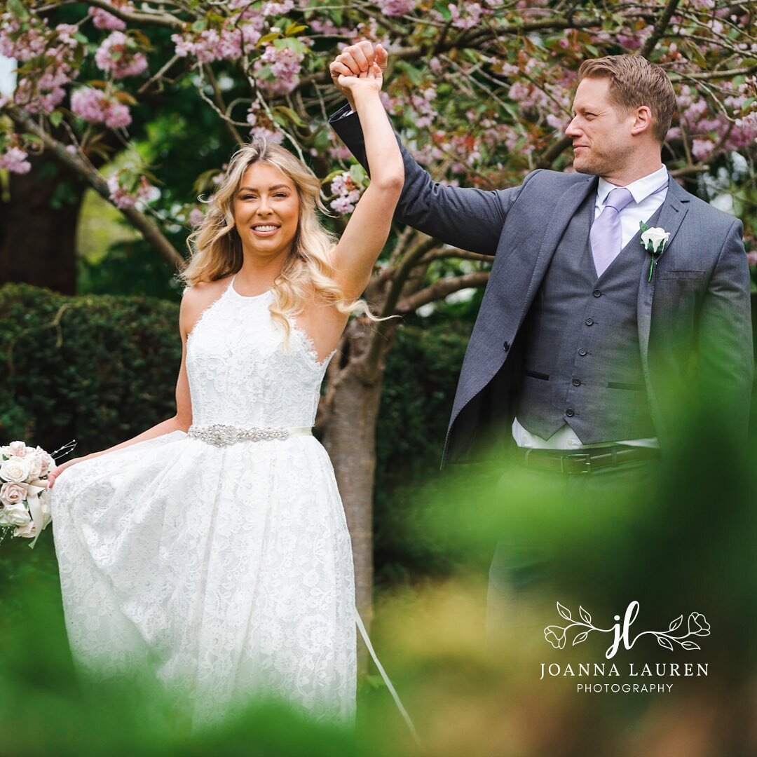 Dancing in the blooms 🌸 every season has its moment, and these spring colours have been SO beautiful! 

#weddingphotography #weddingphotographer #weddingphotographeruk #ukweddingphotographer #surreyweddingphotographer #berkshireweddingphotographer #
