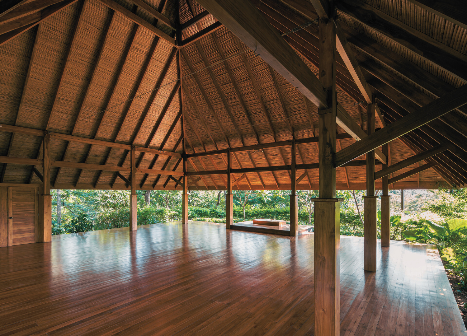 costa rica - yoga (2).png
