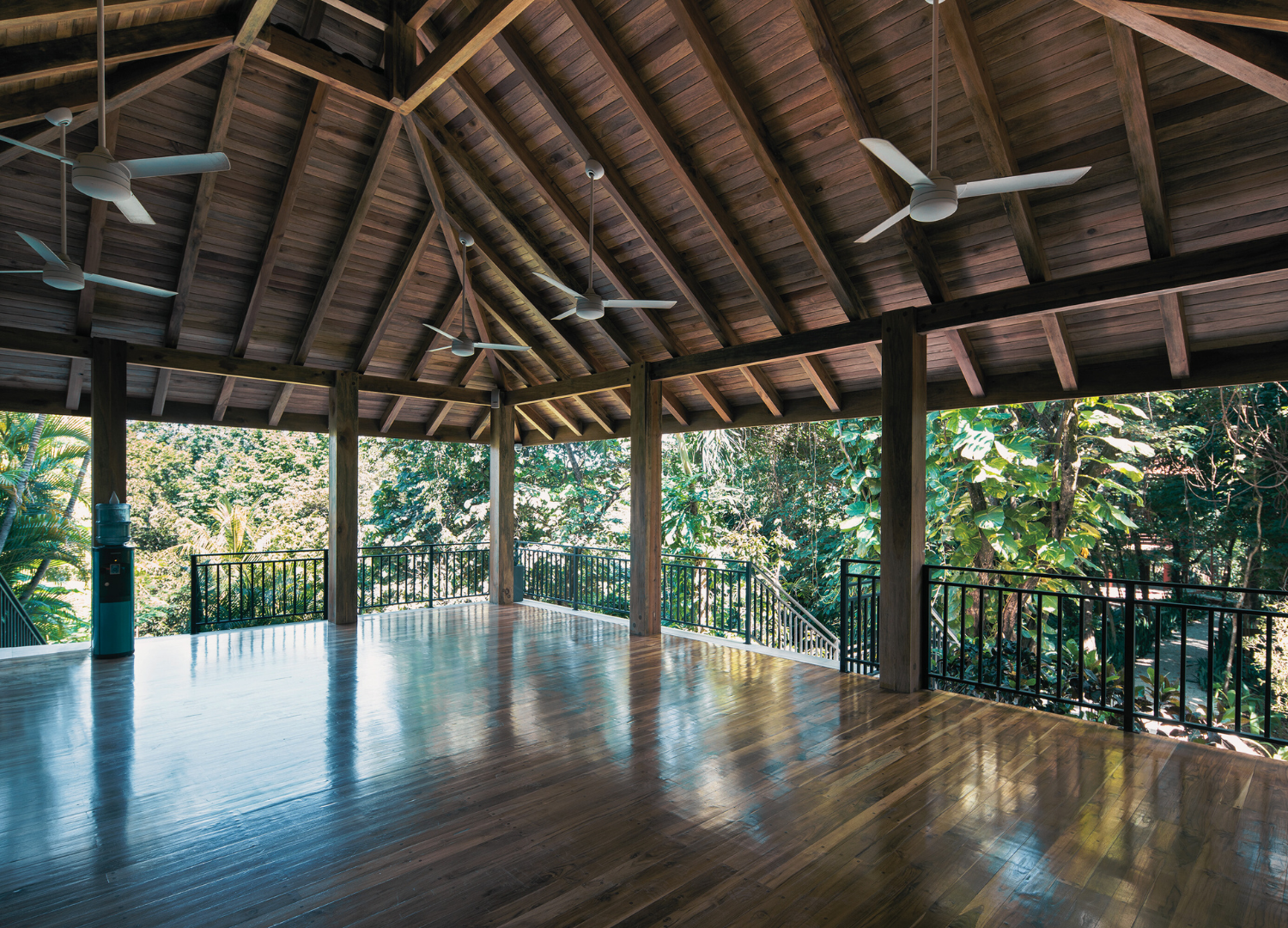 costa rica - yoga (18).png