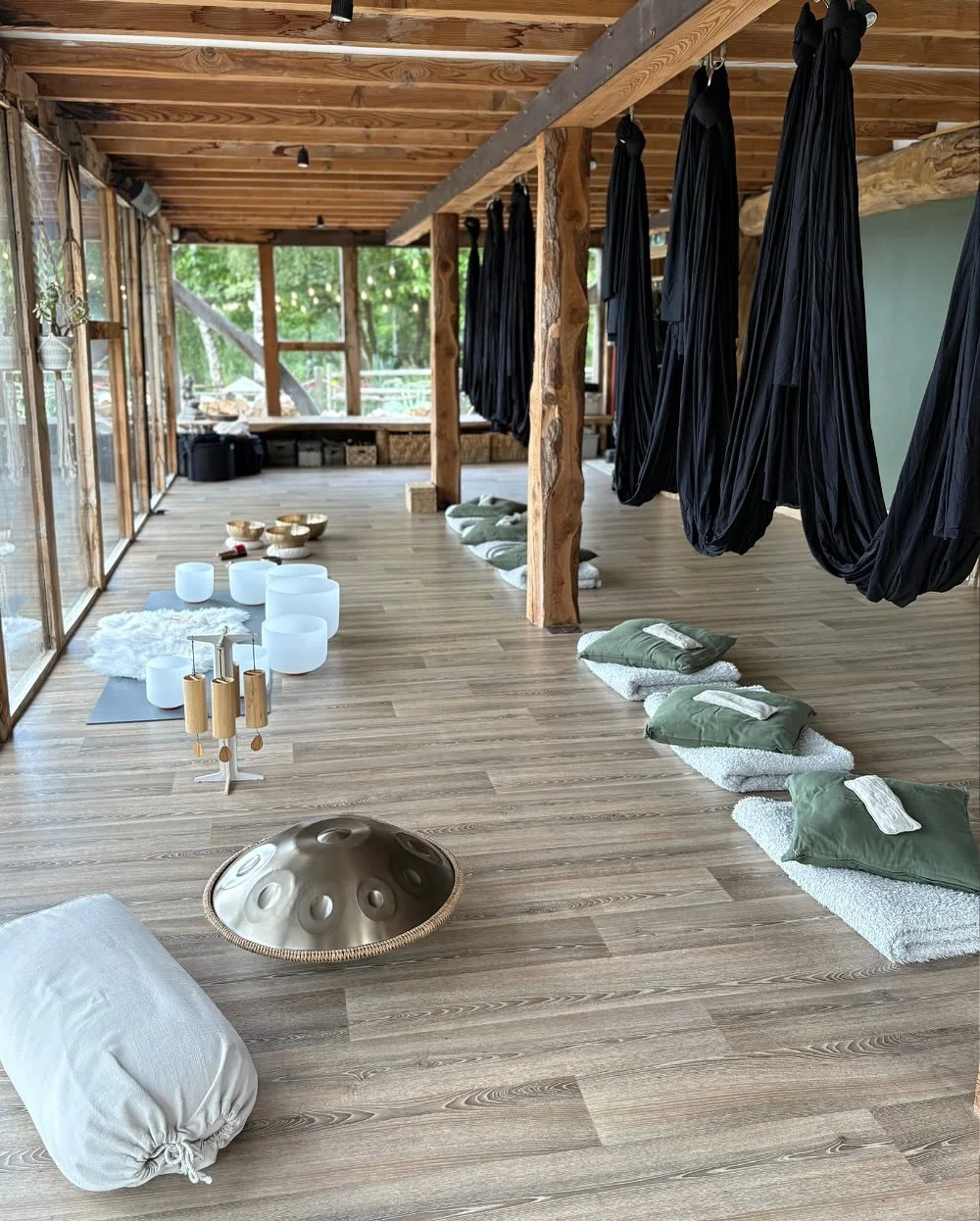 SOULFUL SWEAT &amp; FLOATING SOUND Sunday 5th October @ 6PM  Float your way into an effortless form of relaxation in a guided experience which combines the benefits of contrast therapy and flotation therapy with sound healing.

We will start our even