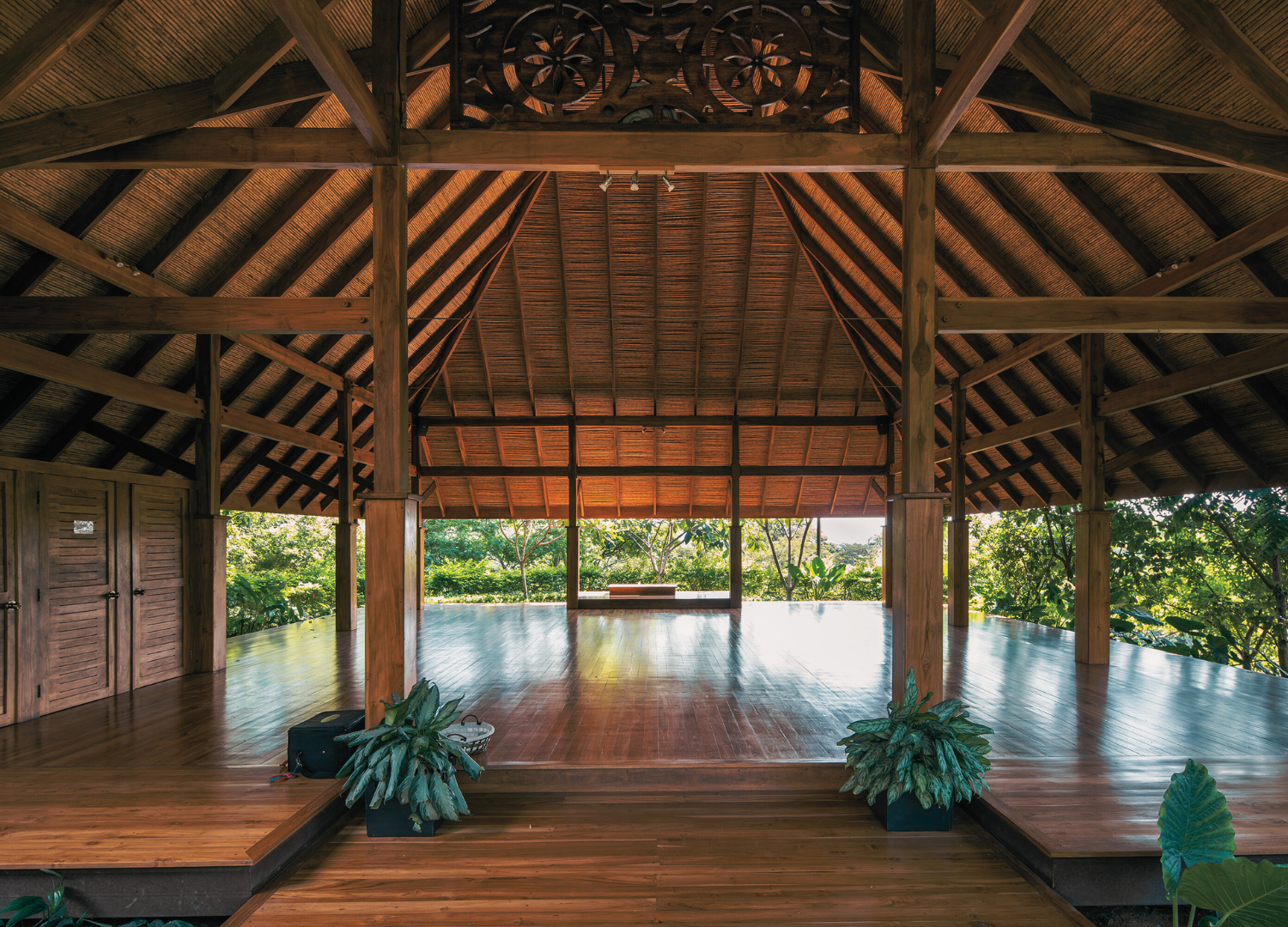 costa rica - yoga.png