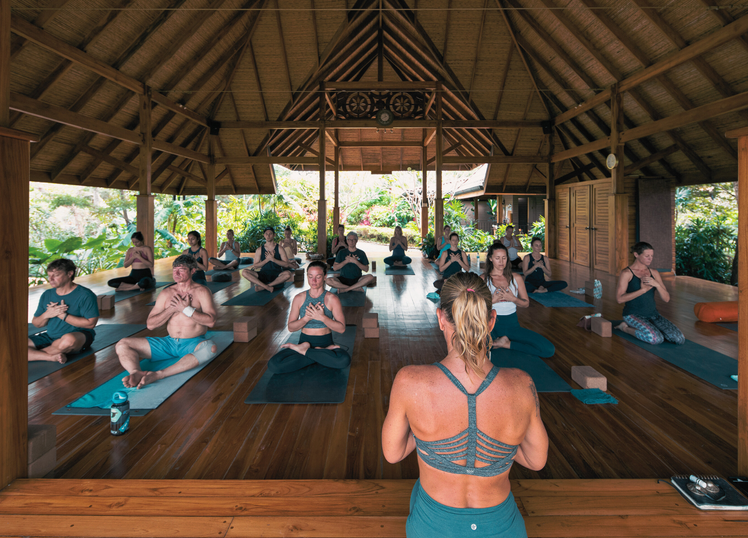 costa rica - yoga (5).png