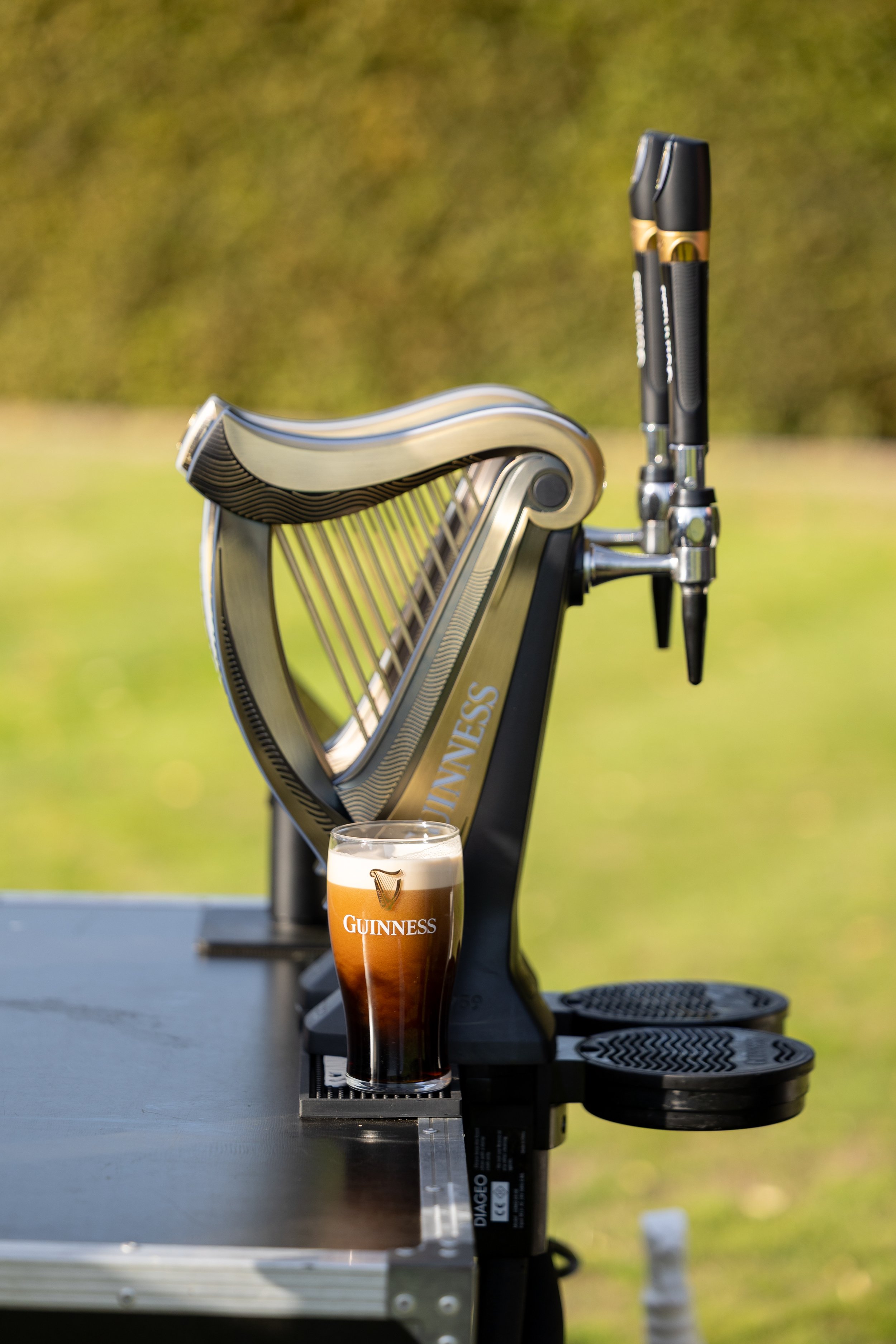 H5590--1002- srgb.jpg