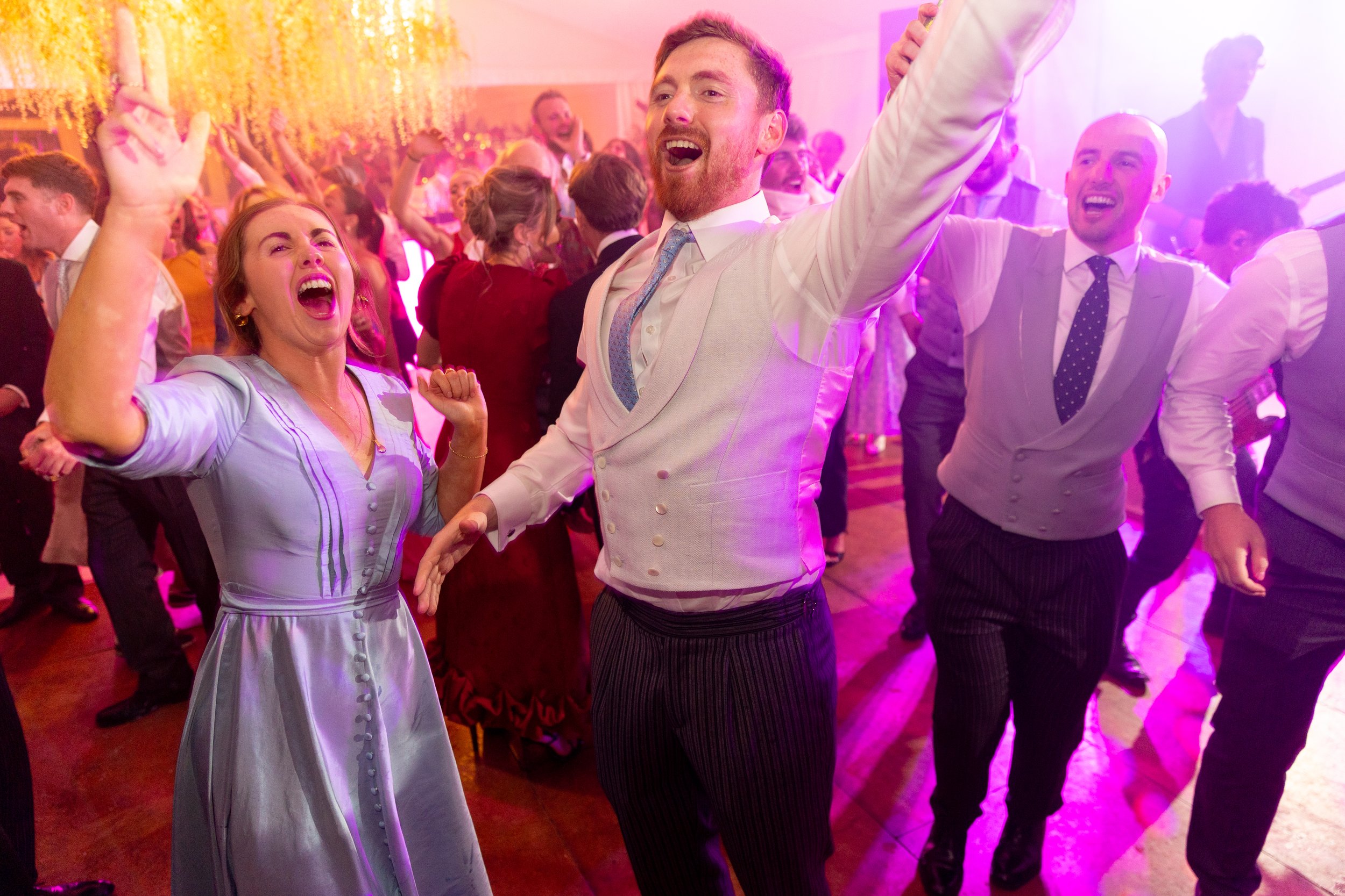 H5590--1833- srgb.jpg