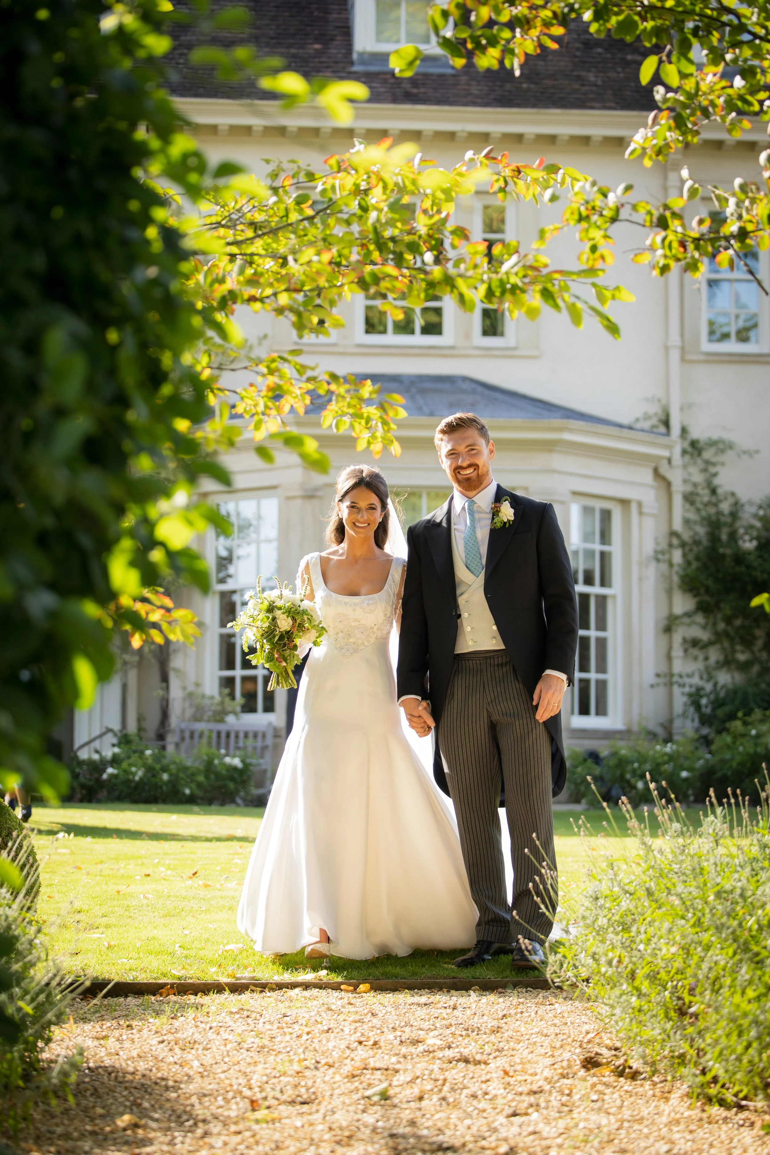 H5590--733- srgb.jpg