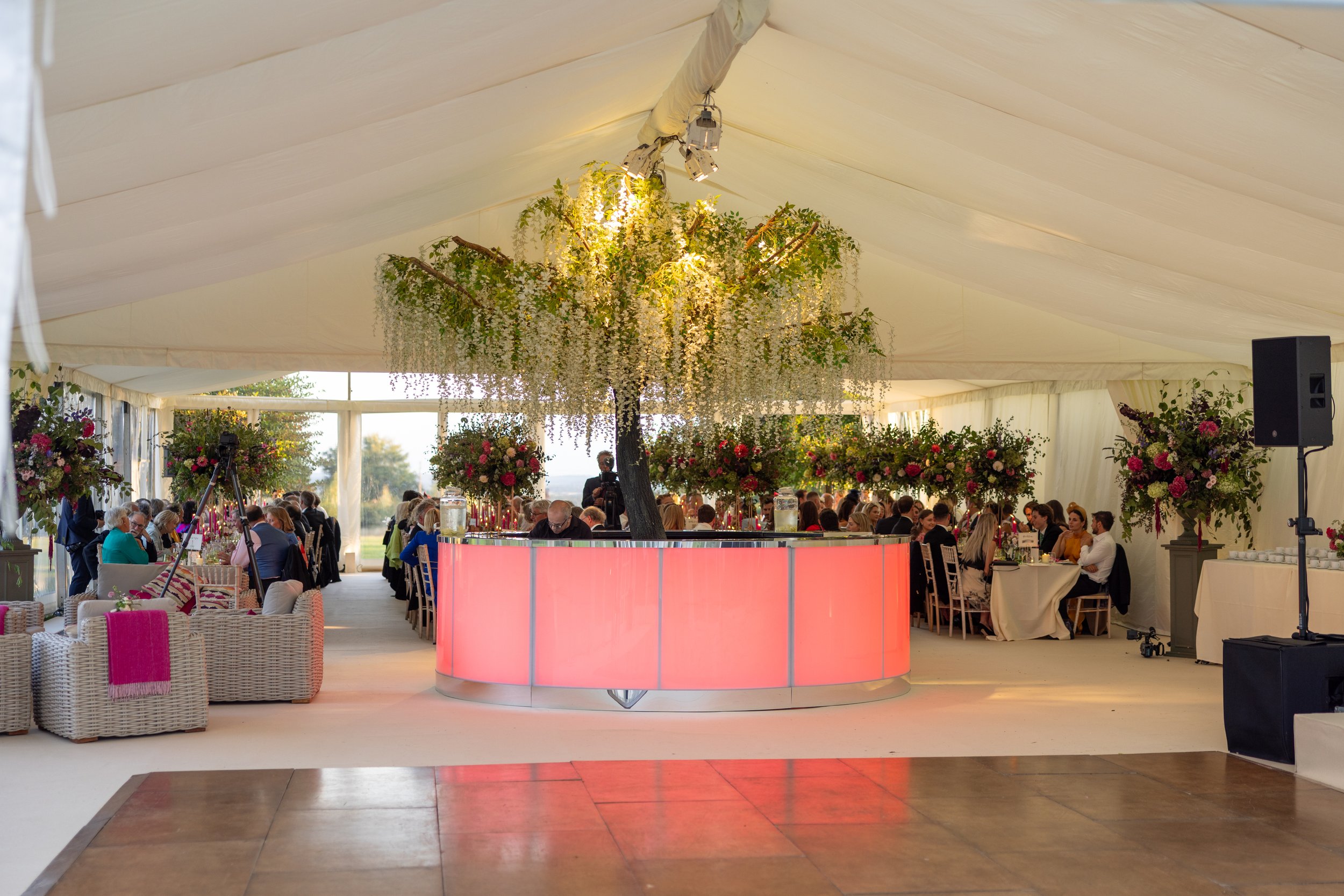 H5590--1319- srgb.jpg