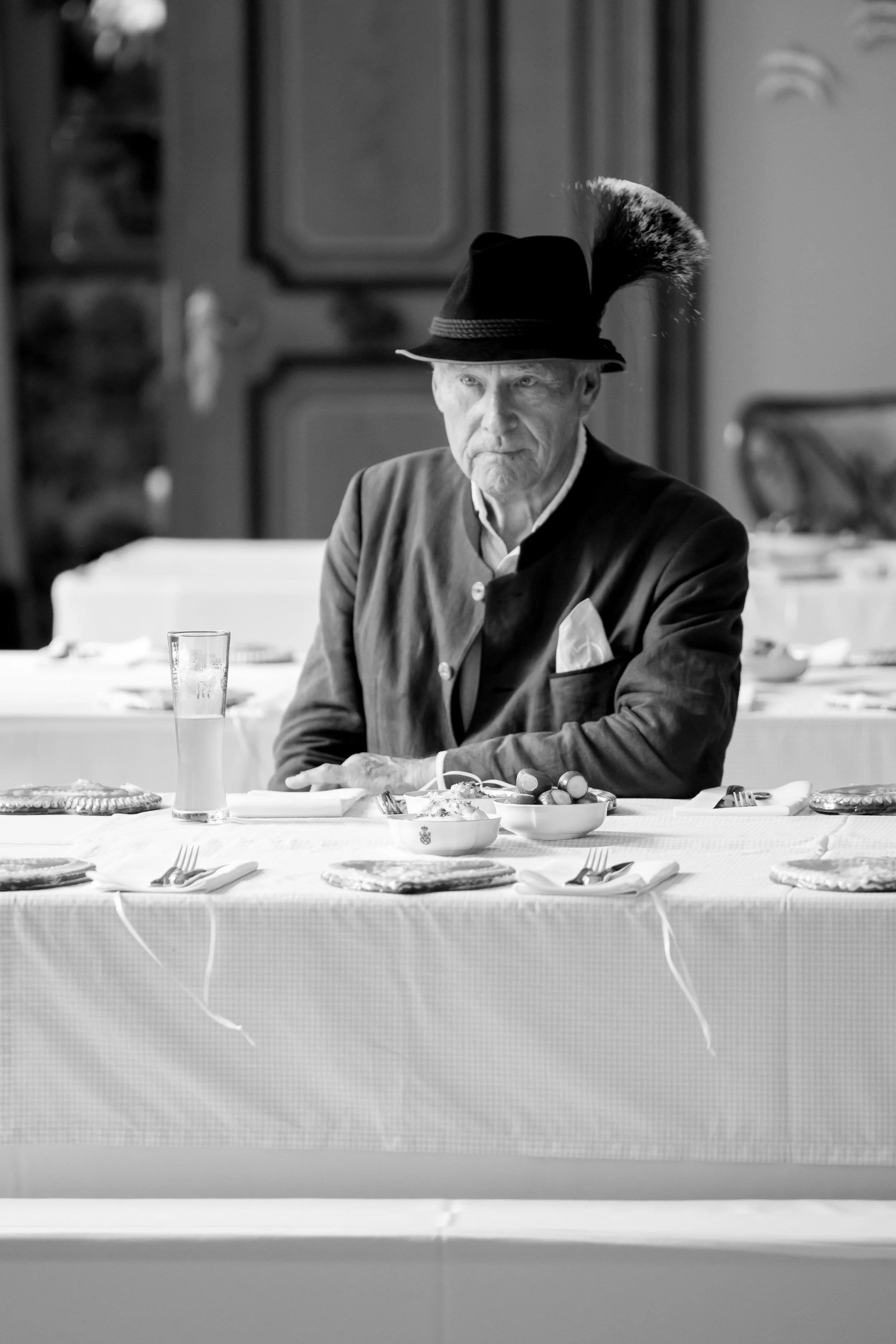 1308 - 1630- srgb.jpg