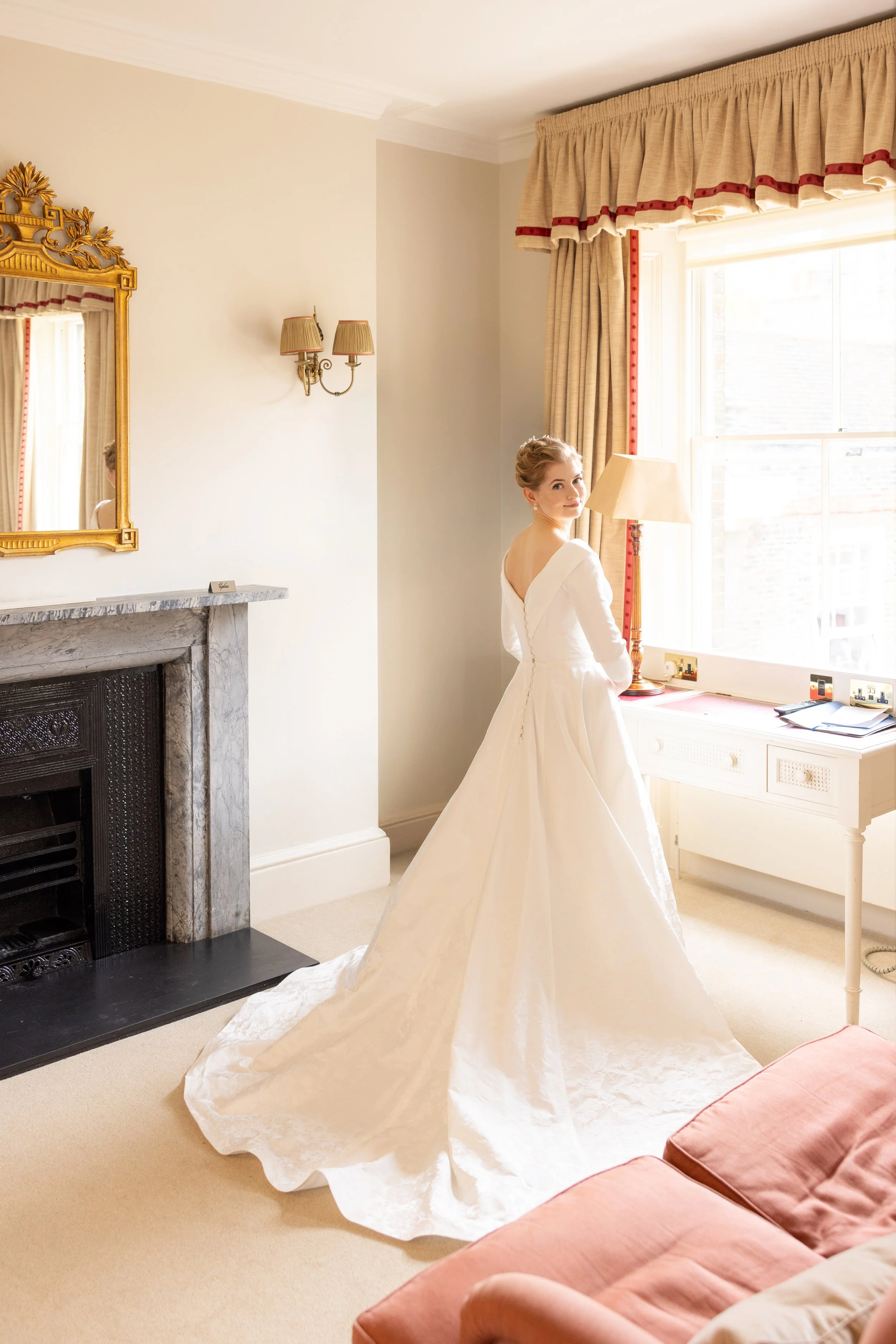 F6196-139 - SRGB.jpg