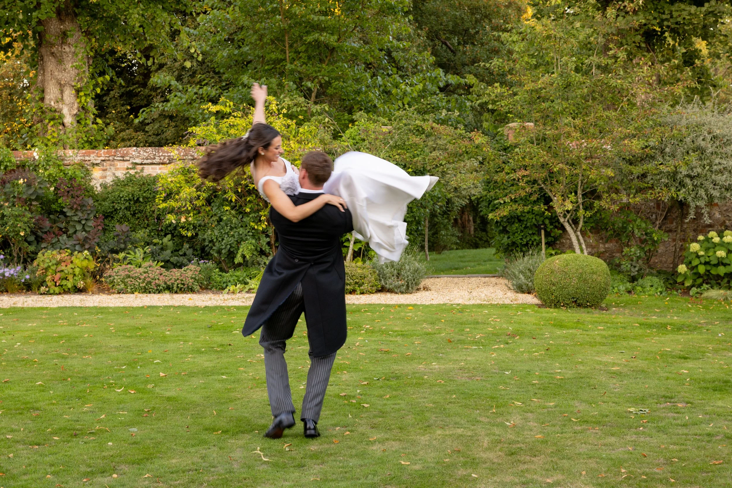 H5590--1296- srgb.jpg