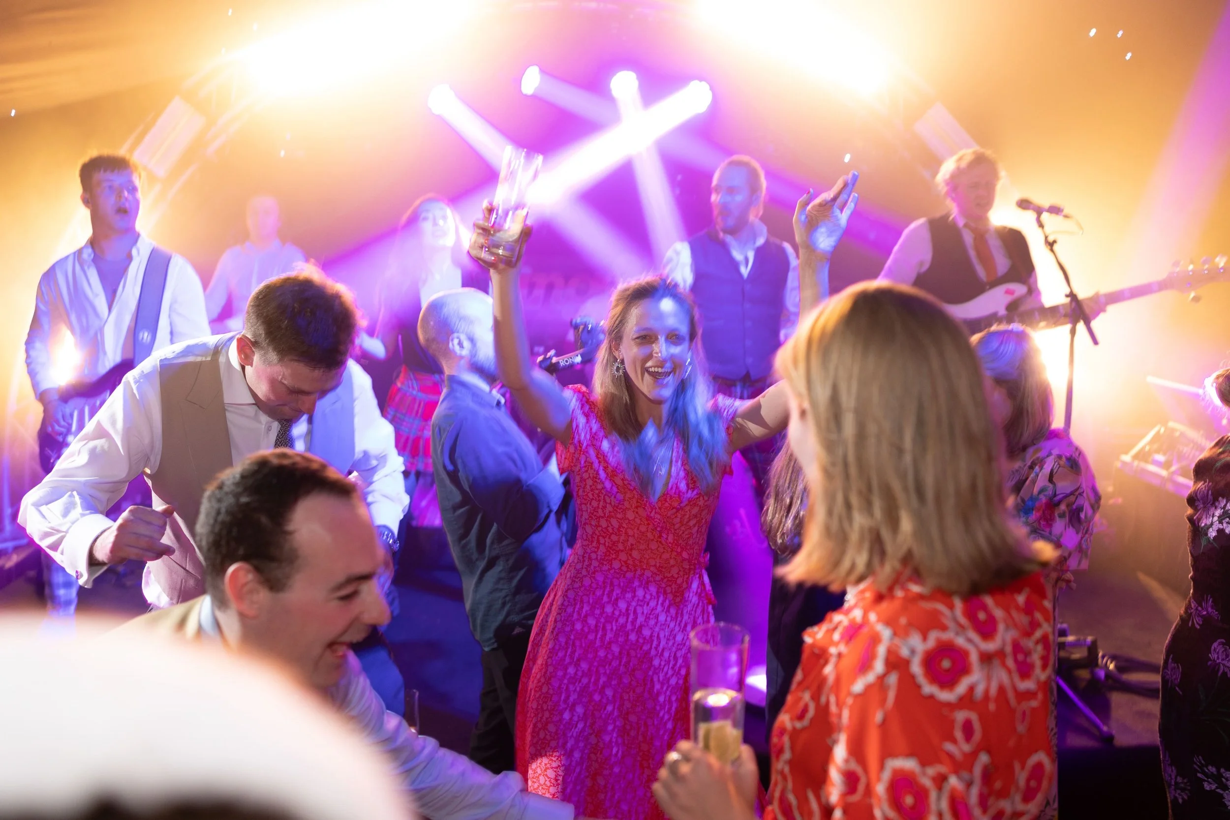 C3235-1079- srgb.jpg