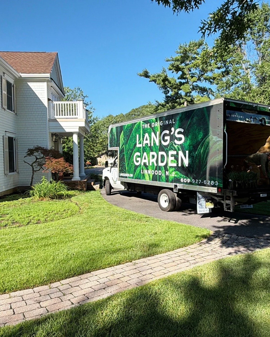 Buy it, flag it, planted 🏡

Professional planting by Lang's made easy:
1. Pick out your plants at our garden center. 
2. Take home flags to mark exactly where you want each plant to go
3. We deliver &amp; plant right where you want them

🪏 Planting