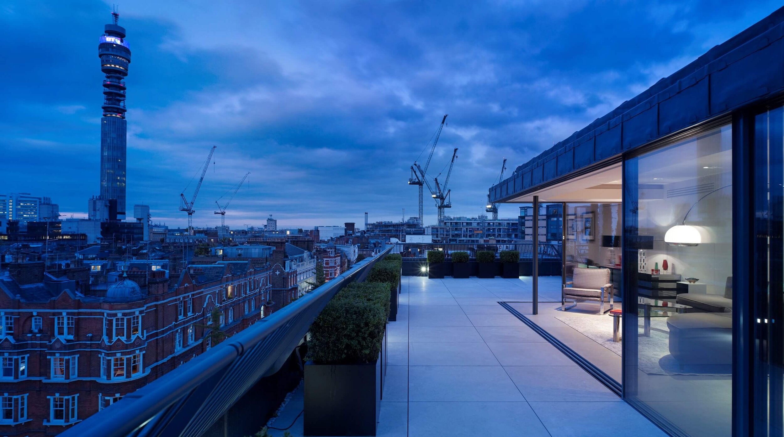 dmfk-luxury-residential-conversion-roof-extension-london-for-devonshire-property-marylebone-london-roof-room-1.jpg