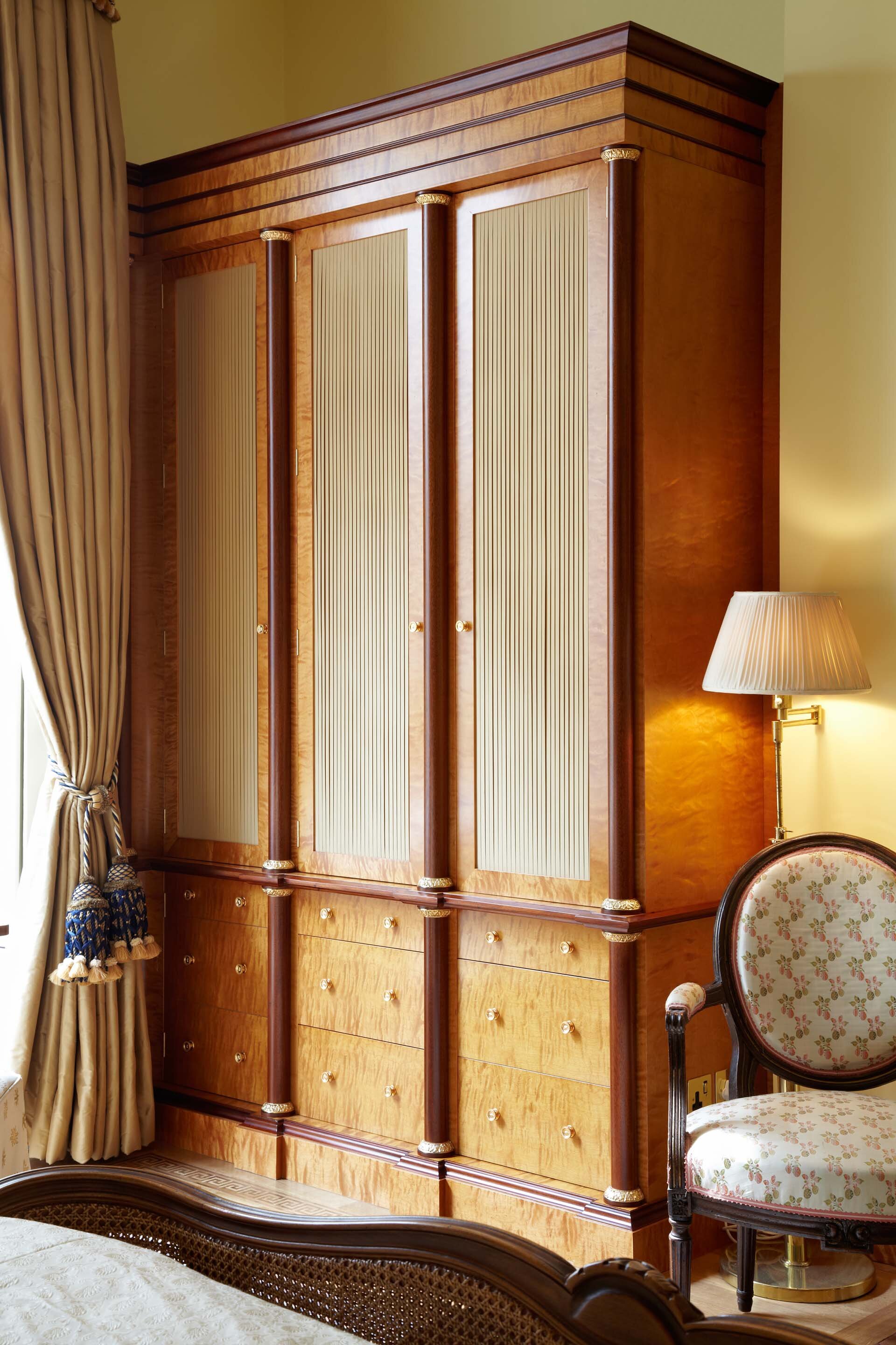 portfolio-1015-27-master-bedroom-cabinetry.jpg