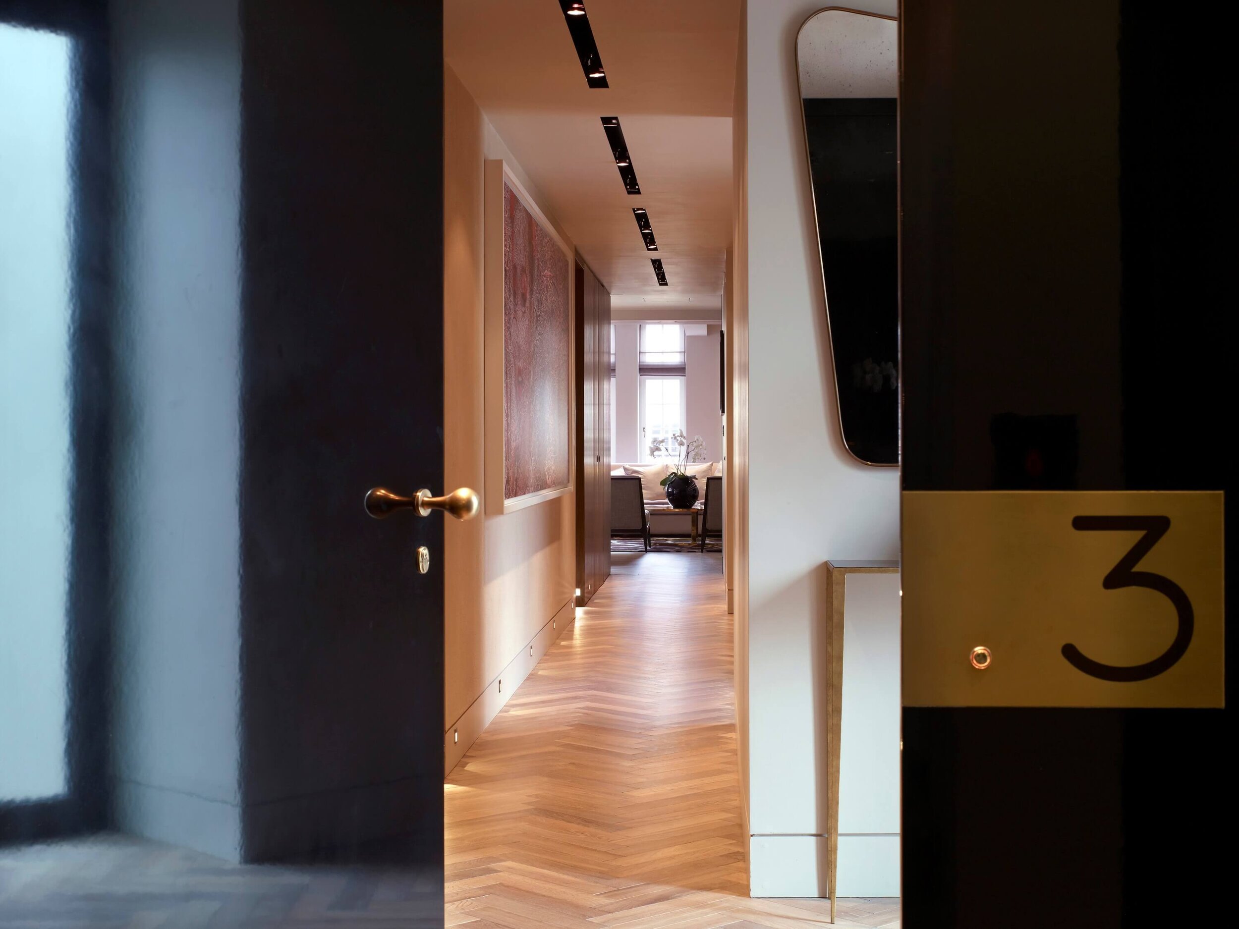 dmfk-luxury-residential-conversion-roof-extension-london-for-devonshire-property-marylebone-london-entrance-lobby.jpg