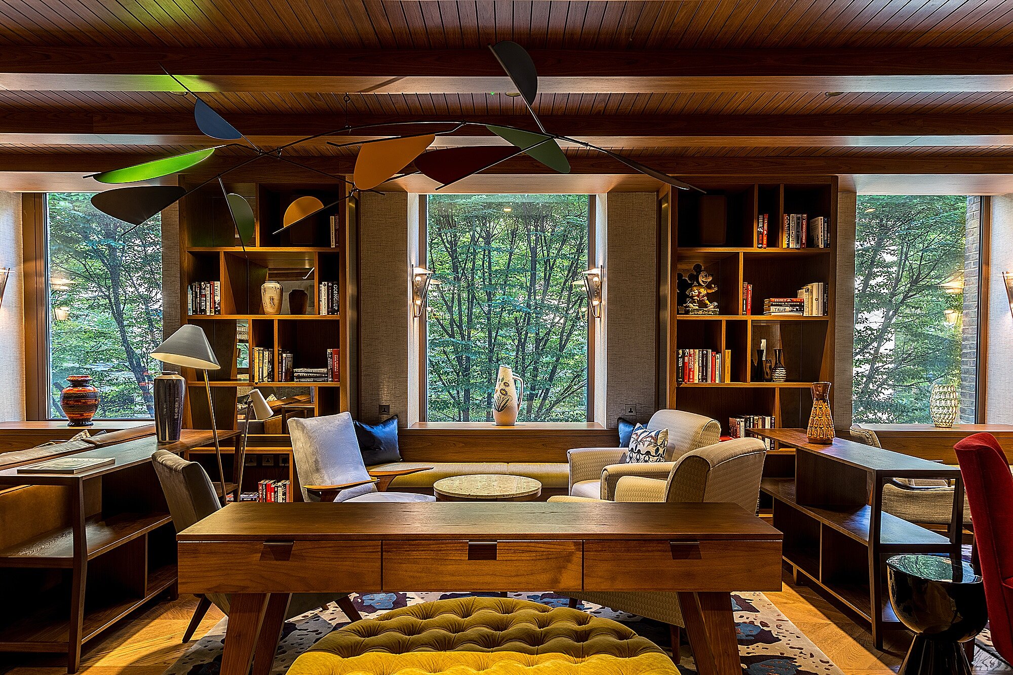 Devonshire-Club-hotel-design-main-library.jpg