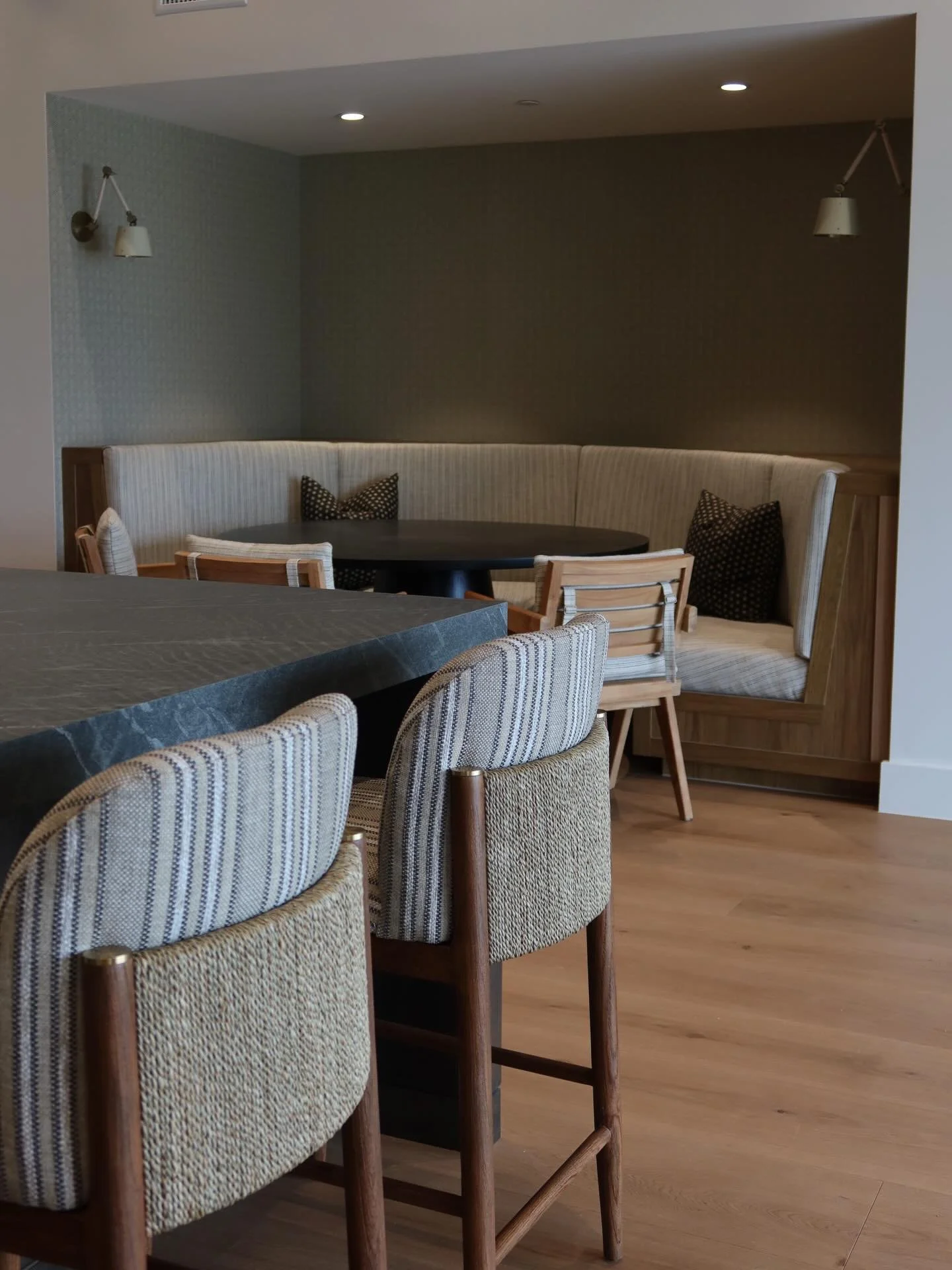 Redlands, we&rsquo;re not done with you just yet&hellip; but you truly are one for the books. Grateful is an understatement.

Design collab @gatehousestudio_ 
Architect @bdandarch