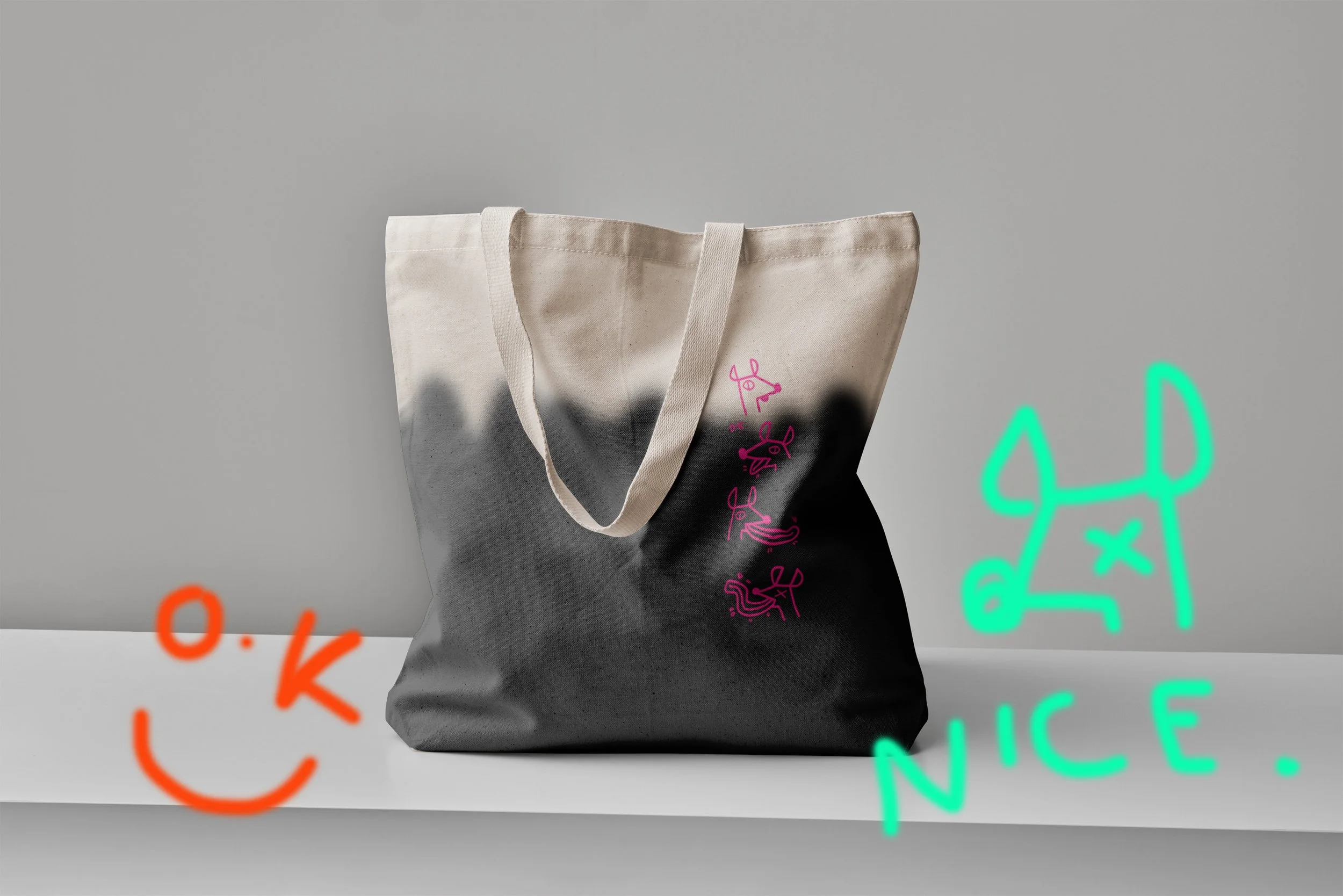 dingo lick tote 1.5.jpg