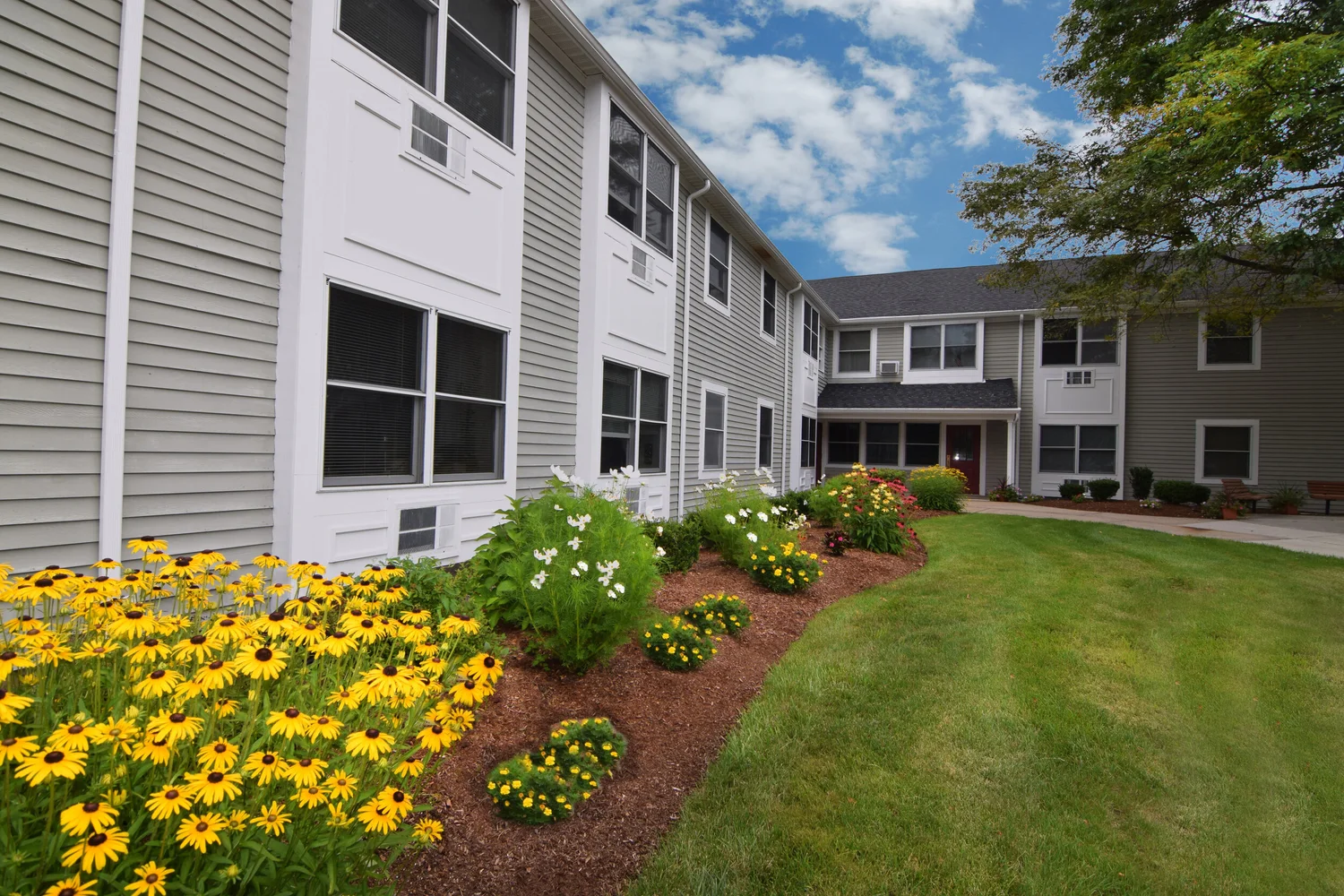 Riddlebrook Apartments