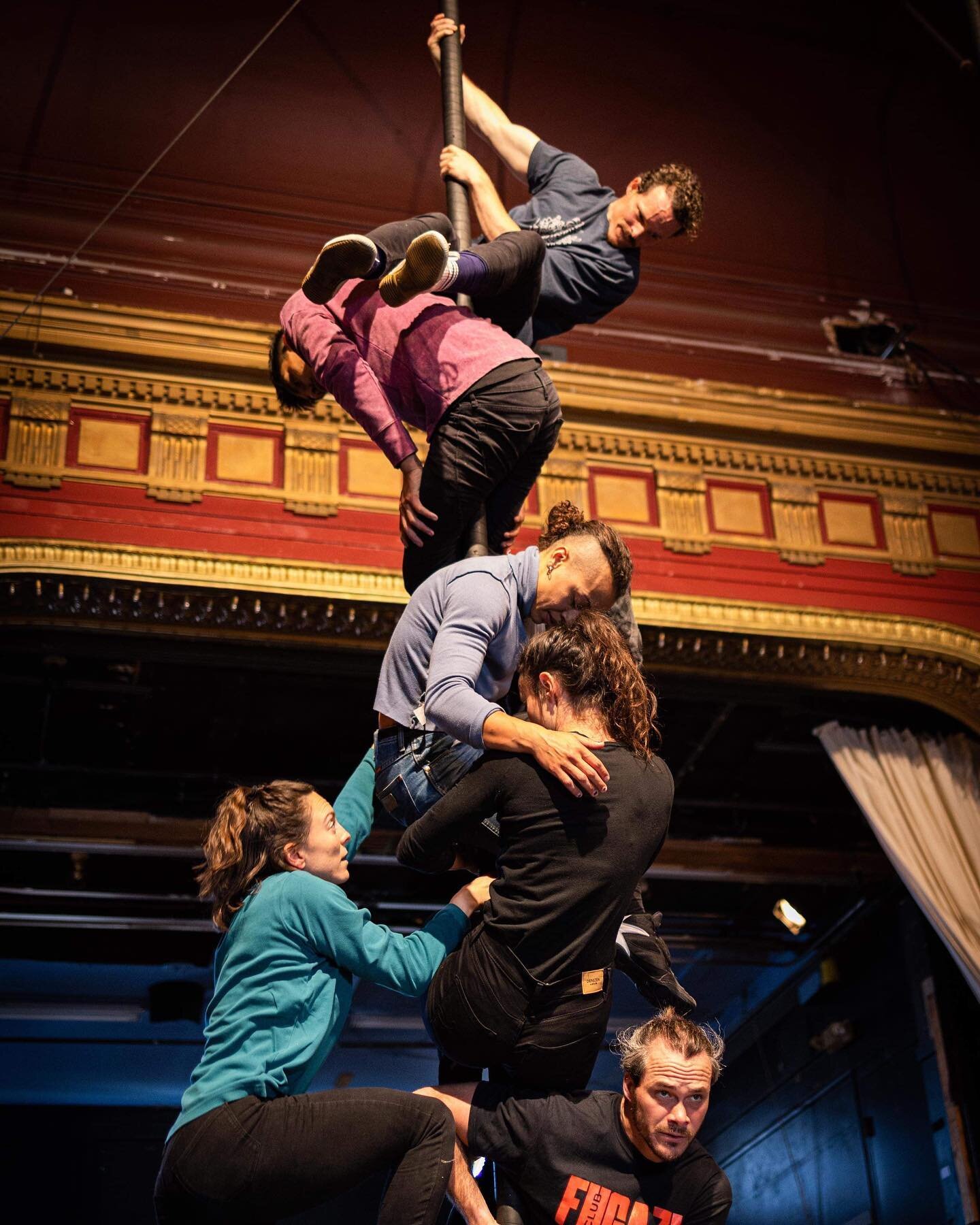 We're still dazzled by @the7fingers workshop at #ClubFugazi last month!
🌟
Several of the artists who participated in the workshop are part of the cast of the upcoming production, Dear San Francisco: A High-Flying Love Story, premiering this fall. En