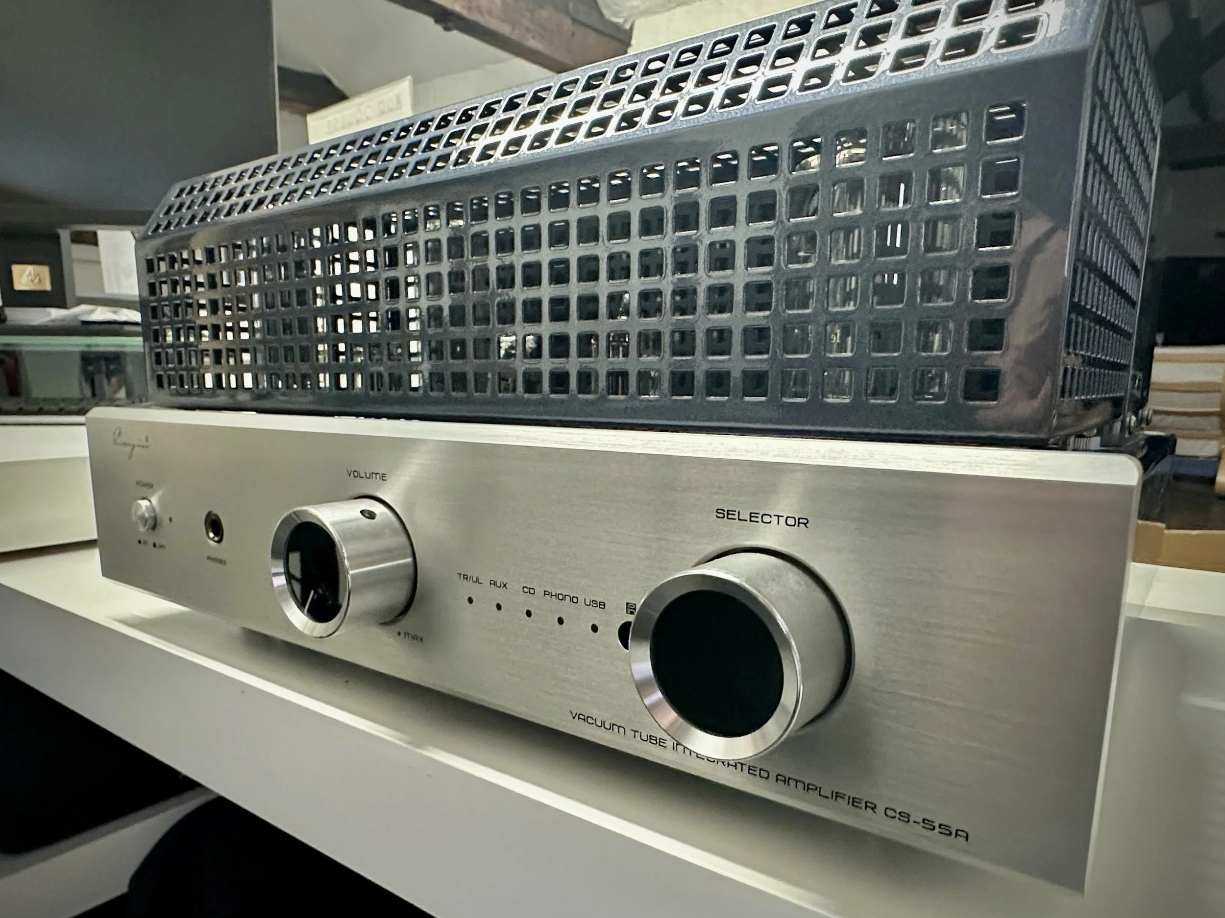 Cayin CS-55A Valve Amplifier