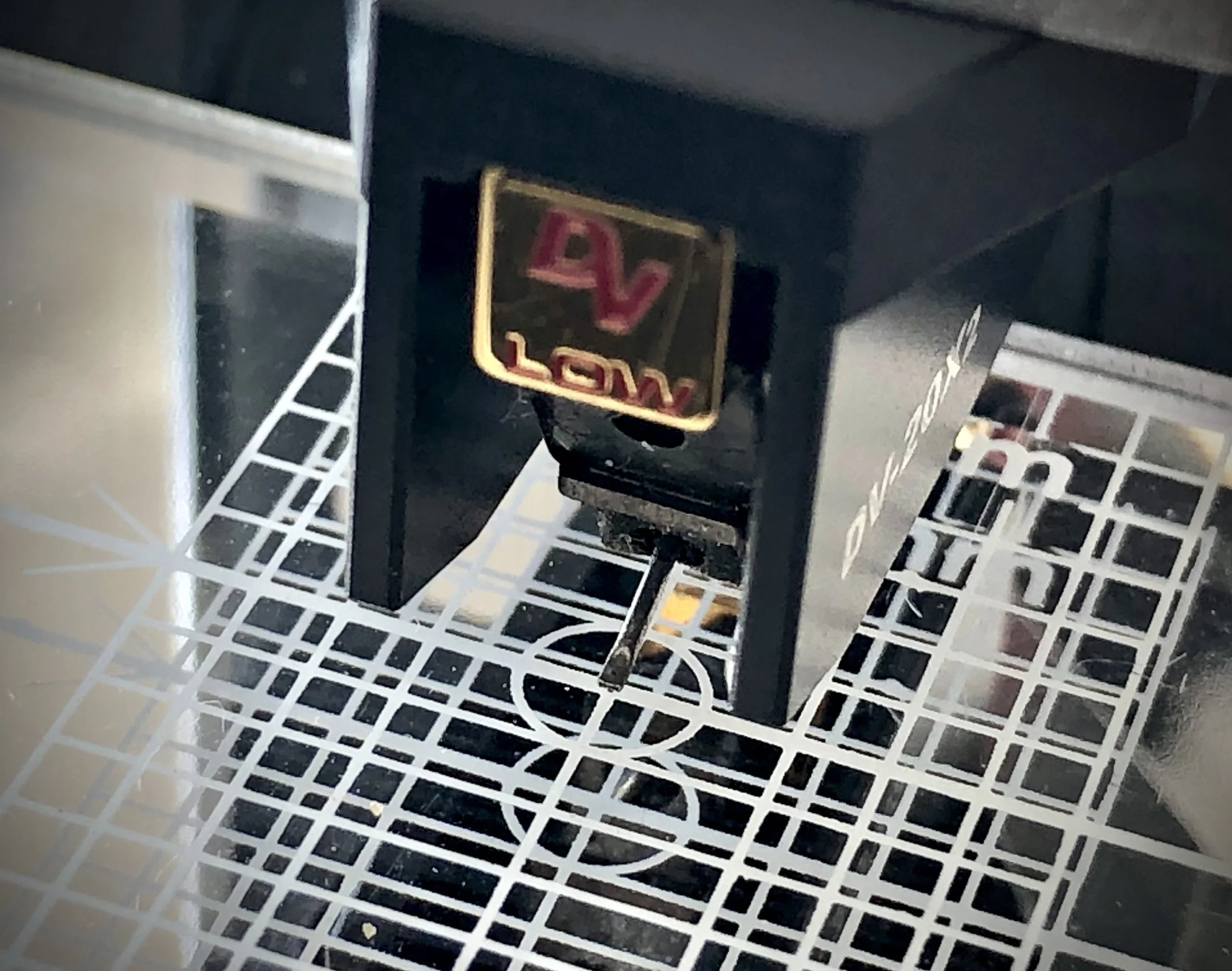 Cartridge alignment.