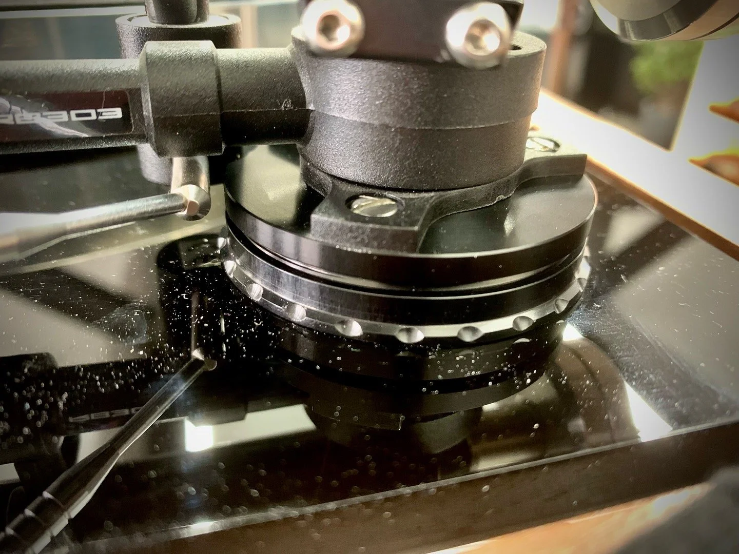 Adding VTA shims and adjustment for Rega tonearms.
