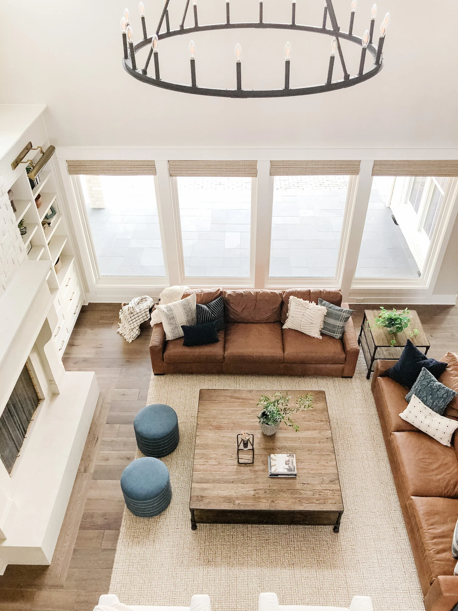 Sleek and minimal living room in a custom home built by Fridley Homes in Salem, Oregon..JPG