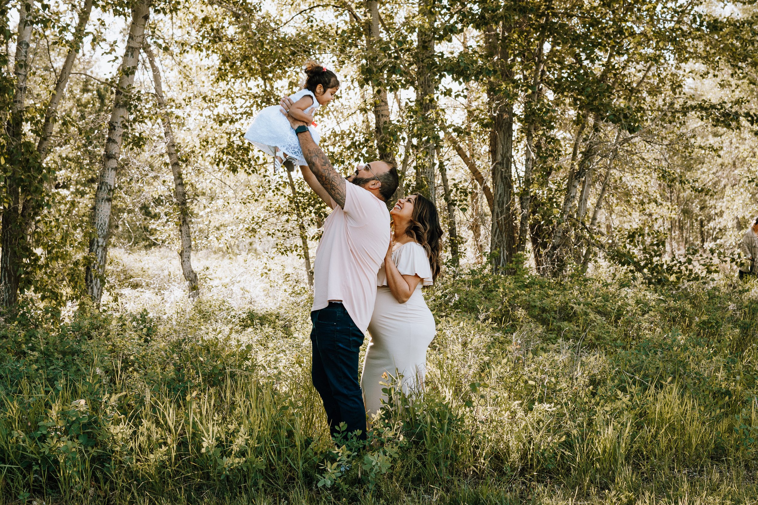 Springtime Calgary Small Family Maternity Session