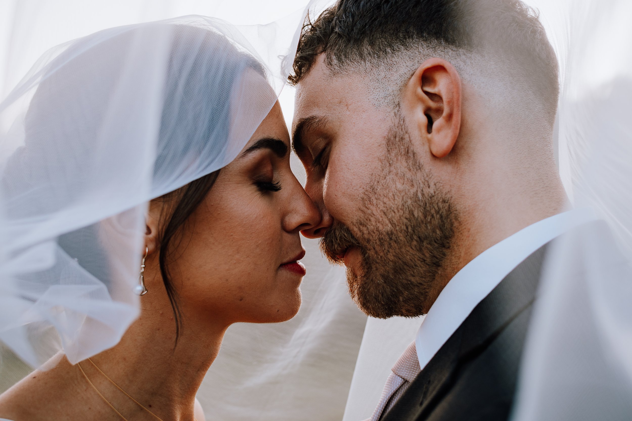 The Hemingway Room - Calgary, Alberta Fall Wedding