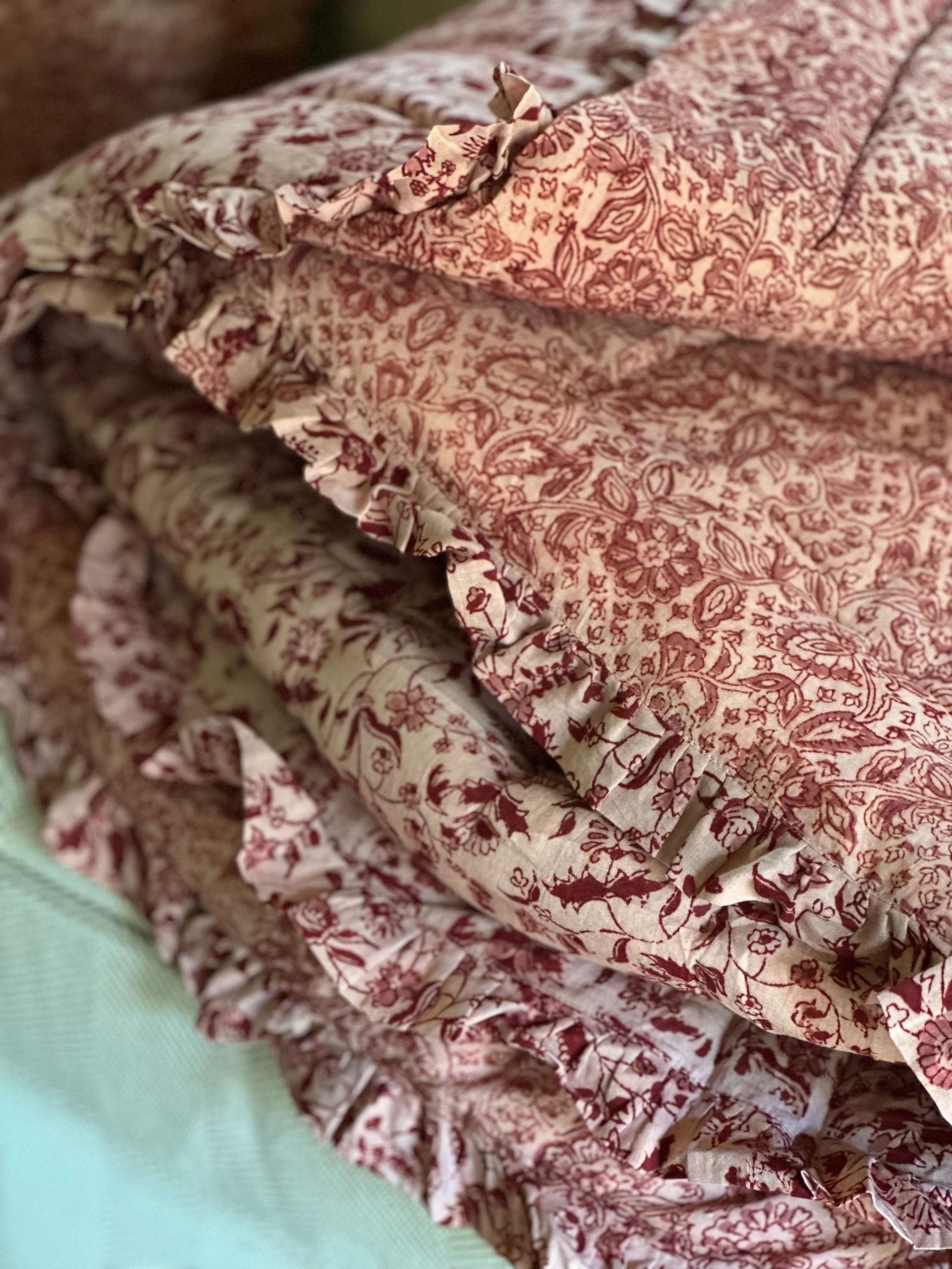 "Cosette" Ruffled Quilt in Brick