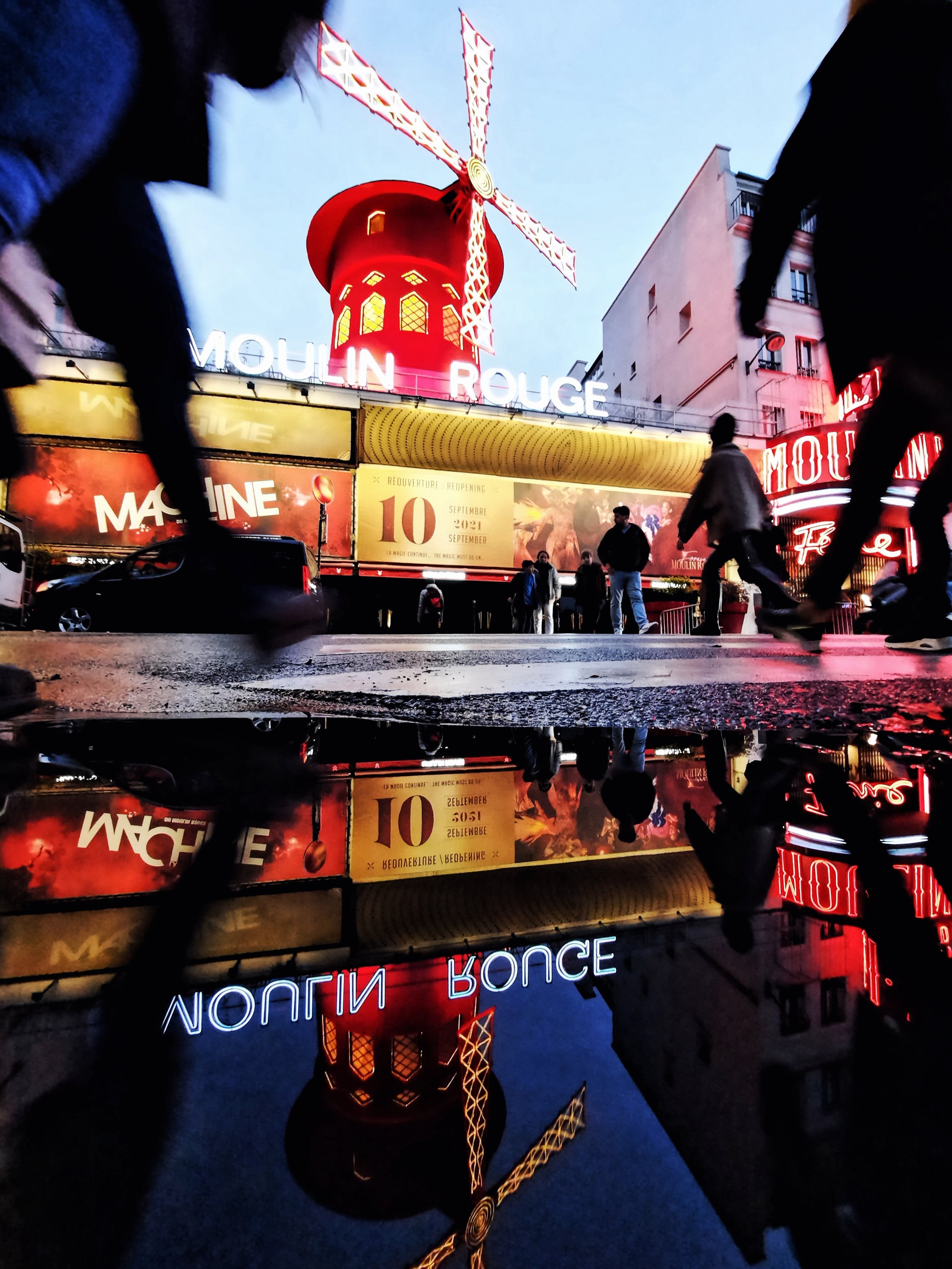 Moulin+Rouge.jpg