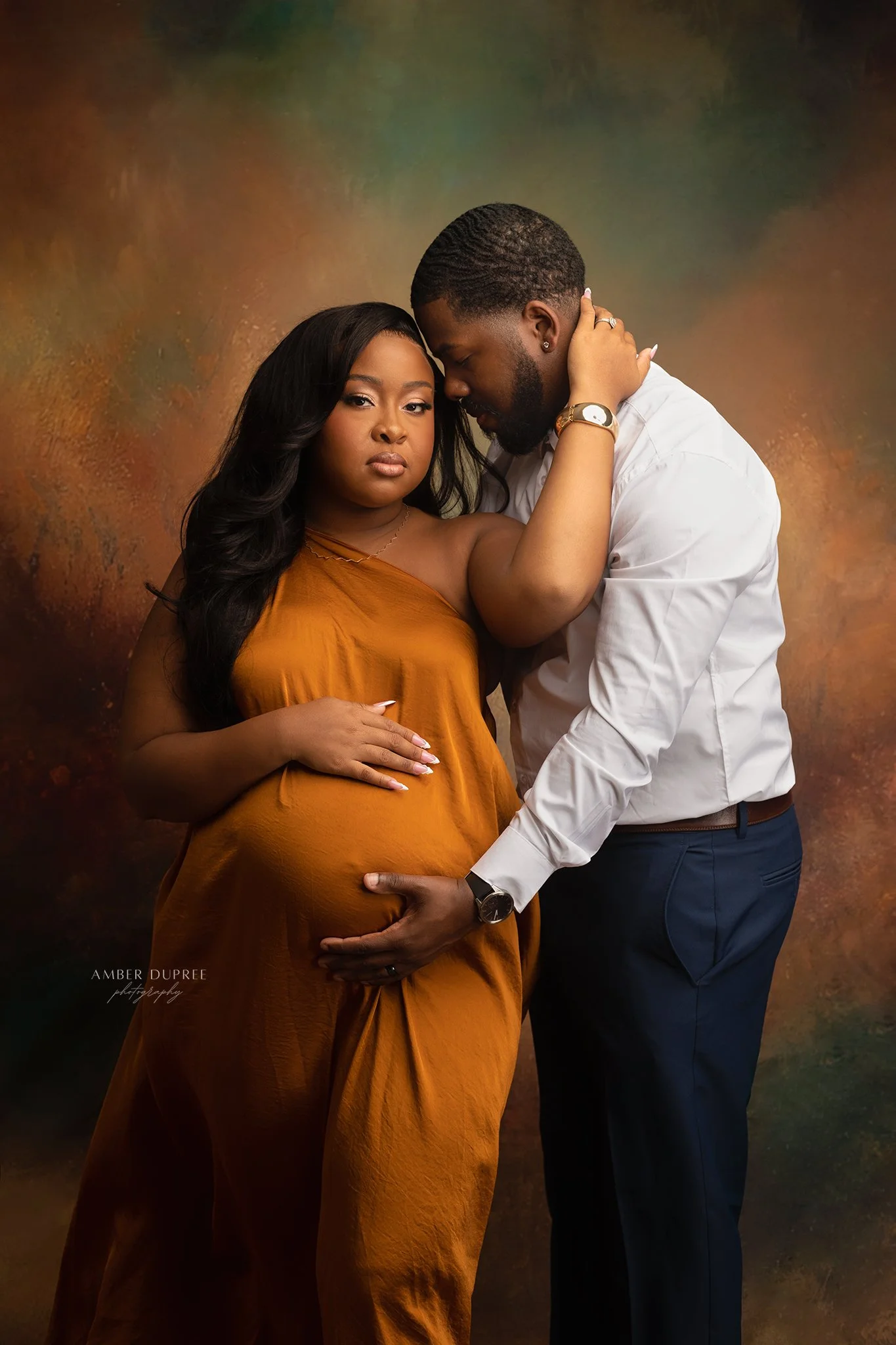 colorful maternity photoshoot inspo