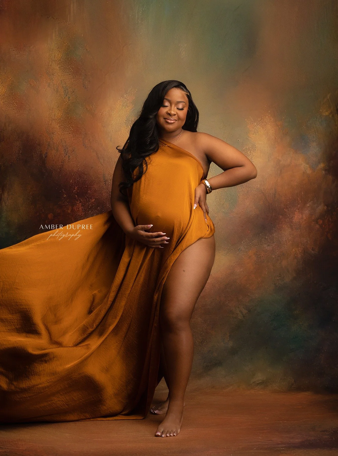 Whether you&rsquo;re drawn to soft neutrals, bold statement colors, or a beautiful mix of both, your maternity portraits should reflect you.

Every session is designed to highlight the connection, anticipation, and quiet beauty of this season &mdash;