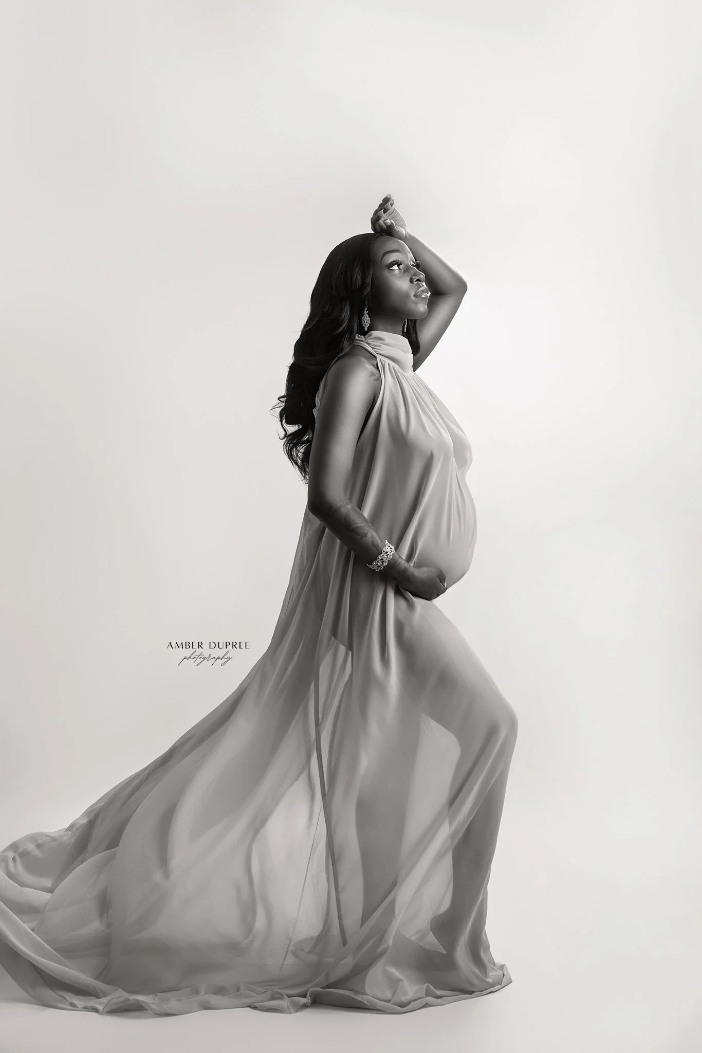 black-and-white-nashville-maternity.jpg