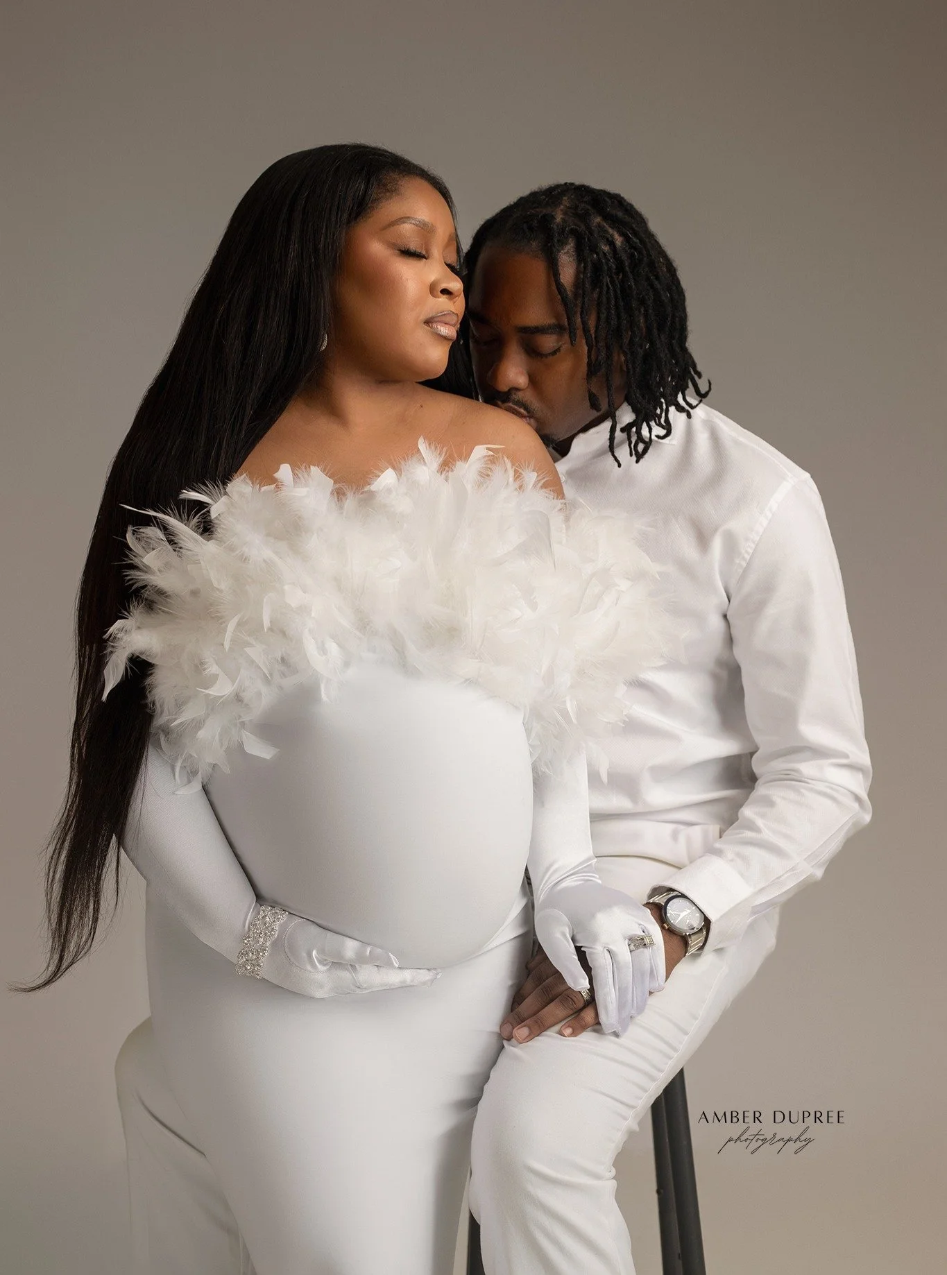 Should your partner be in your maternity photos?

I'm here to tell you that they absolutely should be included in your maternity photos. This season isn't just about becoming a mother, it's about becoming parents together. 

One spot remaining for Ma