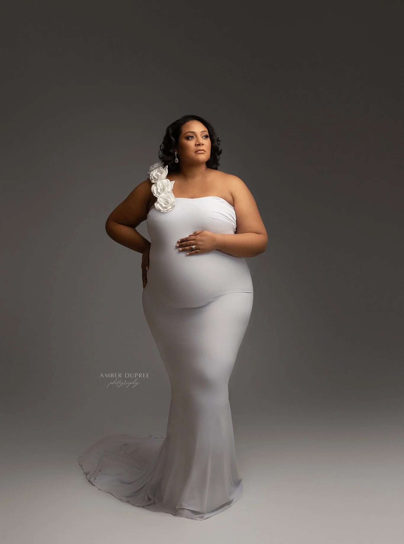 Beauty with elegance

#nashvillematernityphotographer #clarksvillematernityphotographer #mountjulietmaternityphotographer #maternityphotoshoot #maternitysession #maternityphotos #pregnant