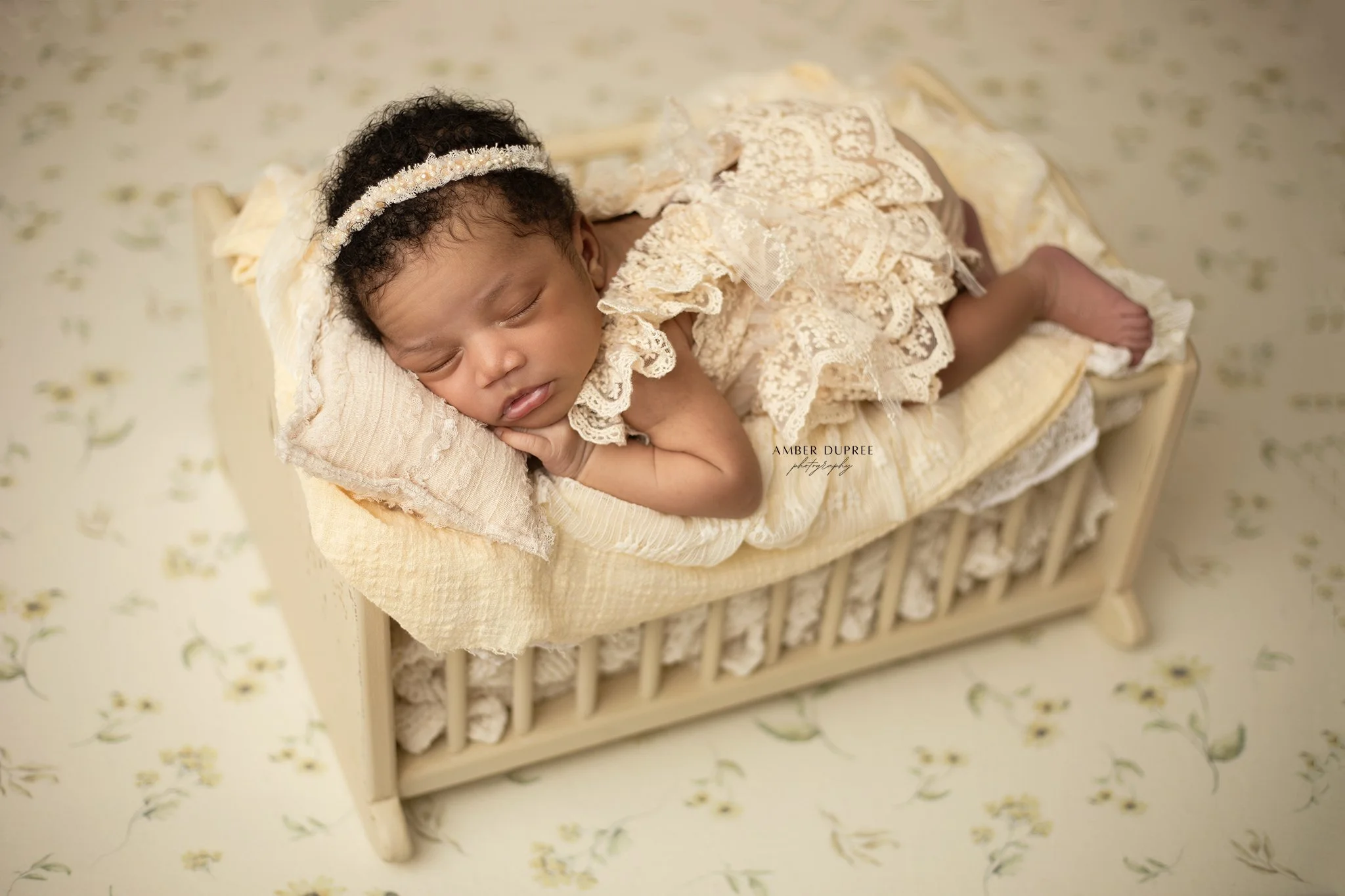 nashville-newborn-photographer.jpg