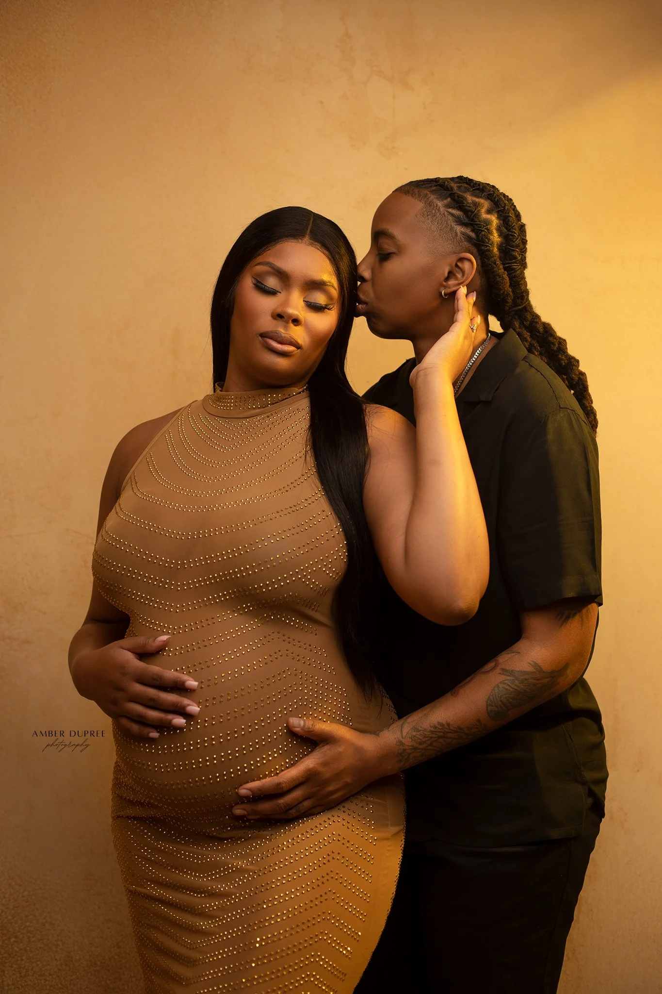 Nashville maternity photographer, newborn photography nashville,  newborn pics near me, maternity photographer near me, nashville, maternity photographers nashville, nashville maternity photographer, maternity photographer nashville, indoor maternity