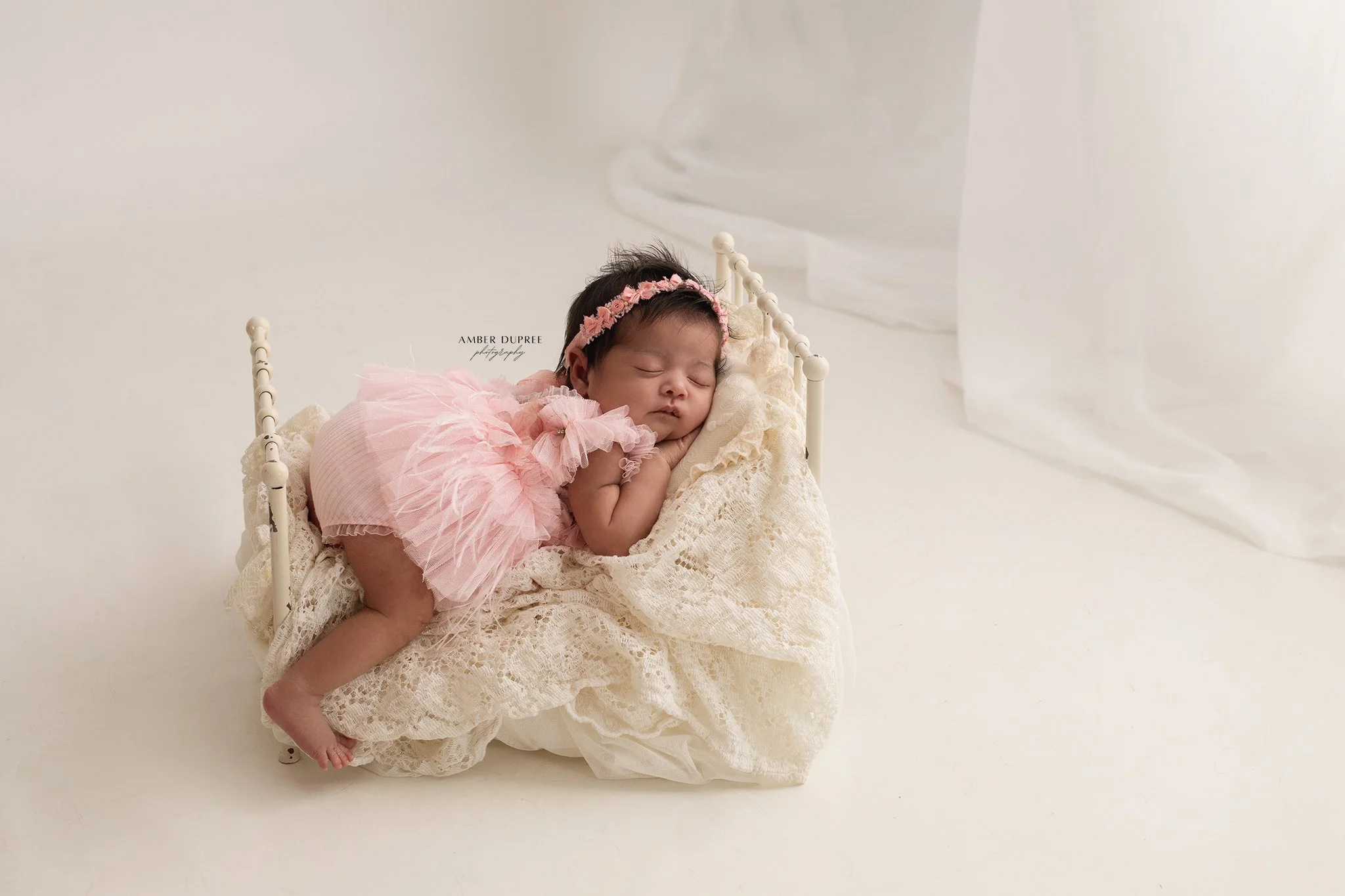 newborn photographer; newborn photography; baby photographer; baby photography; best baby photographer; best newborn photographer; nashville newborn photographer; nashville baby photographer; nashville maternity photographer; timeless newborn photogr