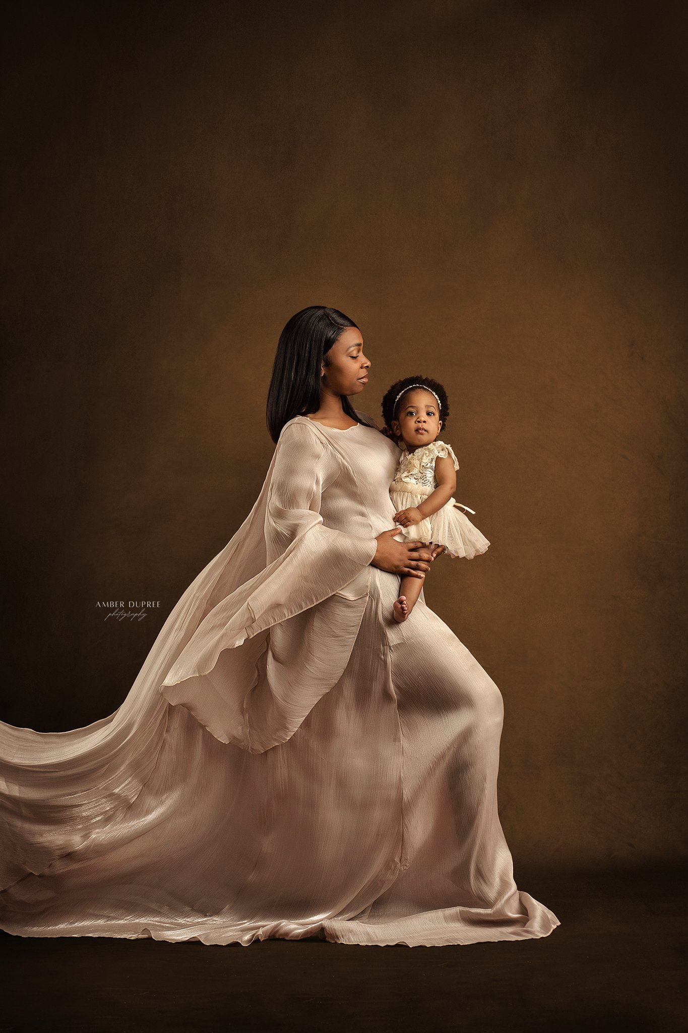 fine art maternity photography Nashville