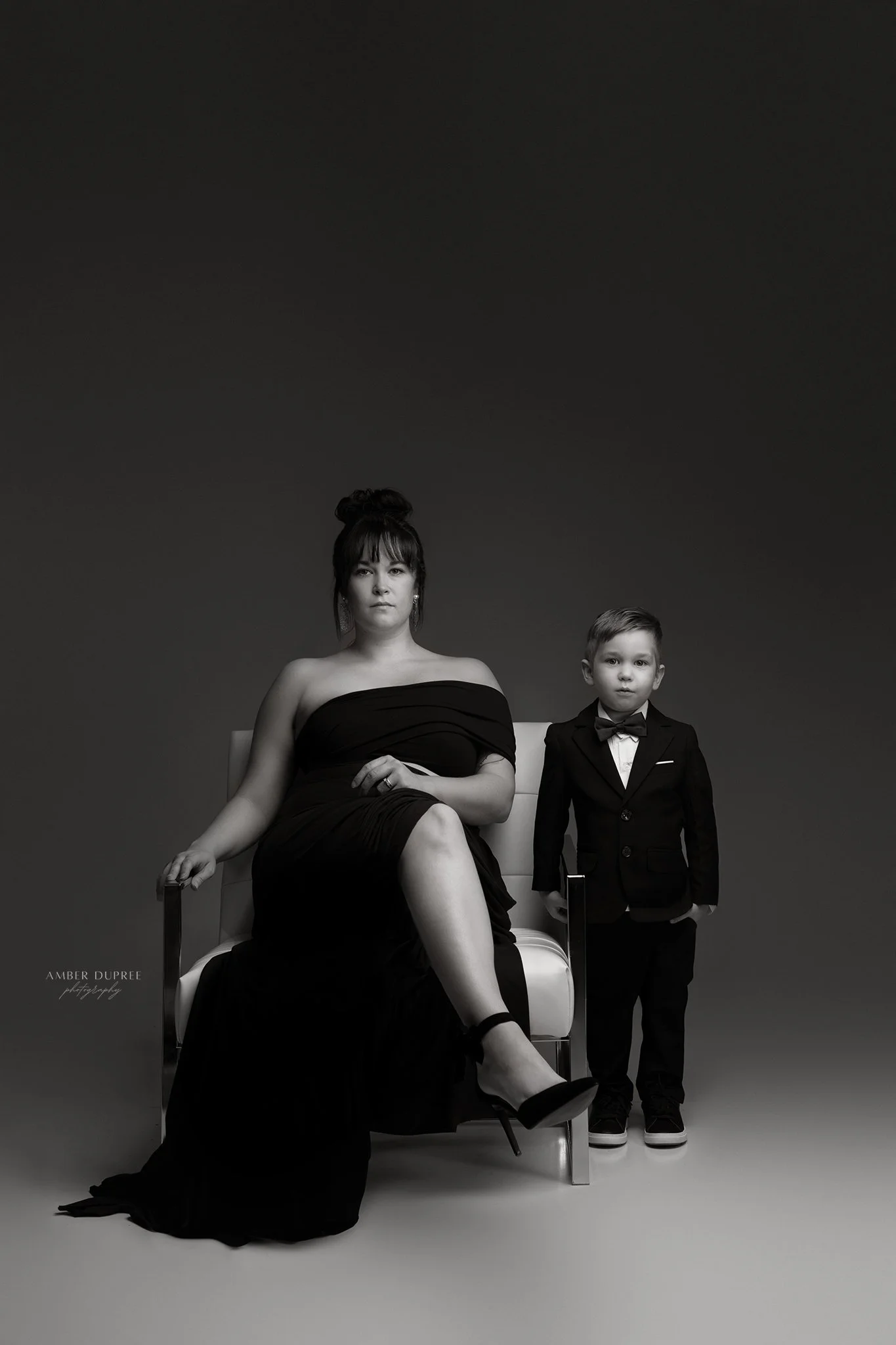 nashville couples photographer, anniversary photography nashville, couples photography nashville tn, family photography nashville tn, anniversary couples photography, legacy family photography, emotional couples photography, nashville family portrait