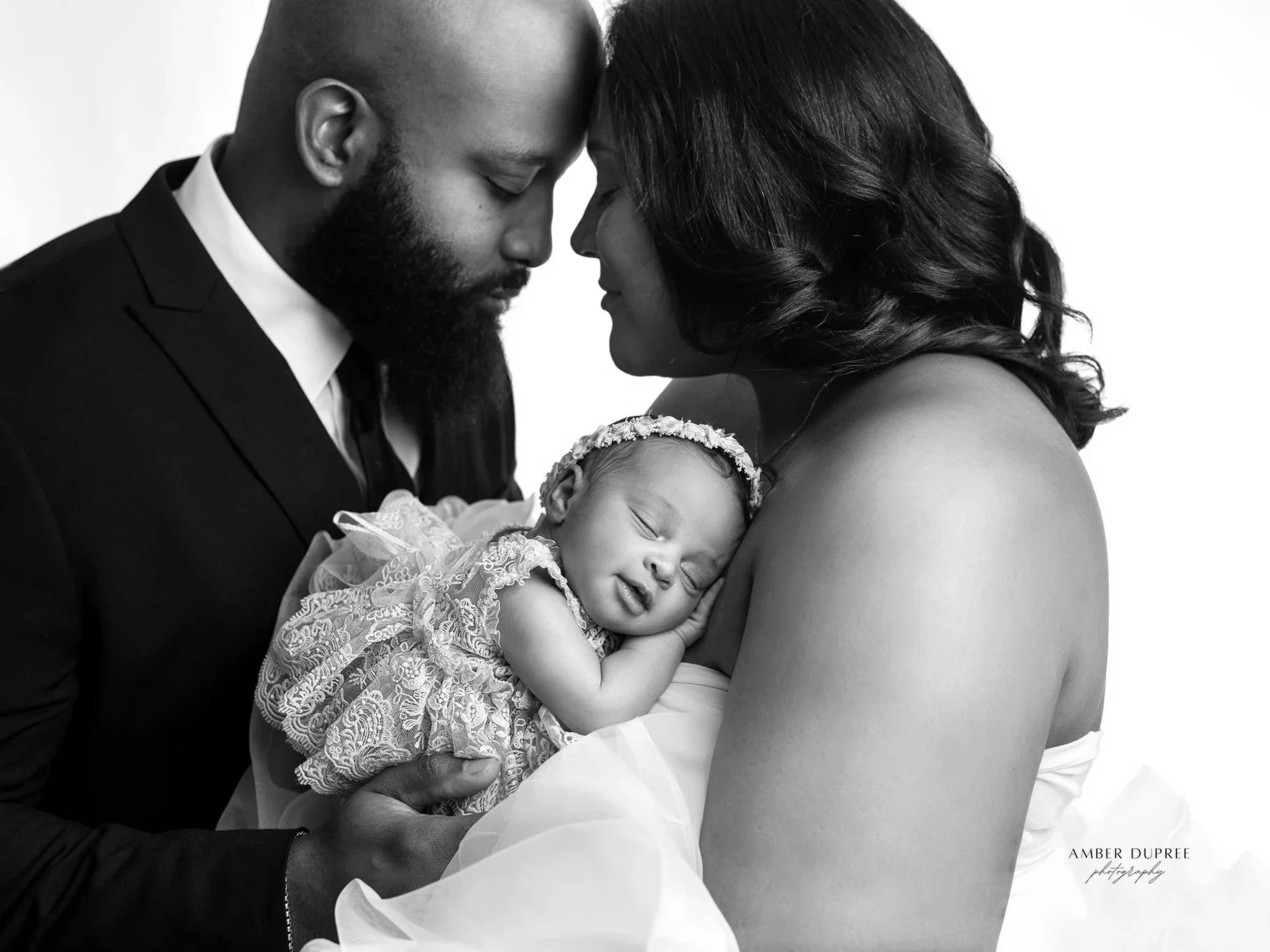 maternity photographer nashville, Nashville newborn photographer, newborn photographer nashville, maternity photographer near me, luxury maternity photographer nashville, best nashville photographer, best maternity photographer, nashville baby photo