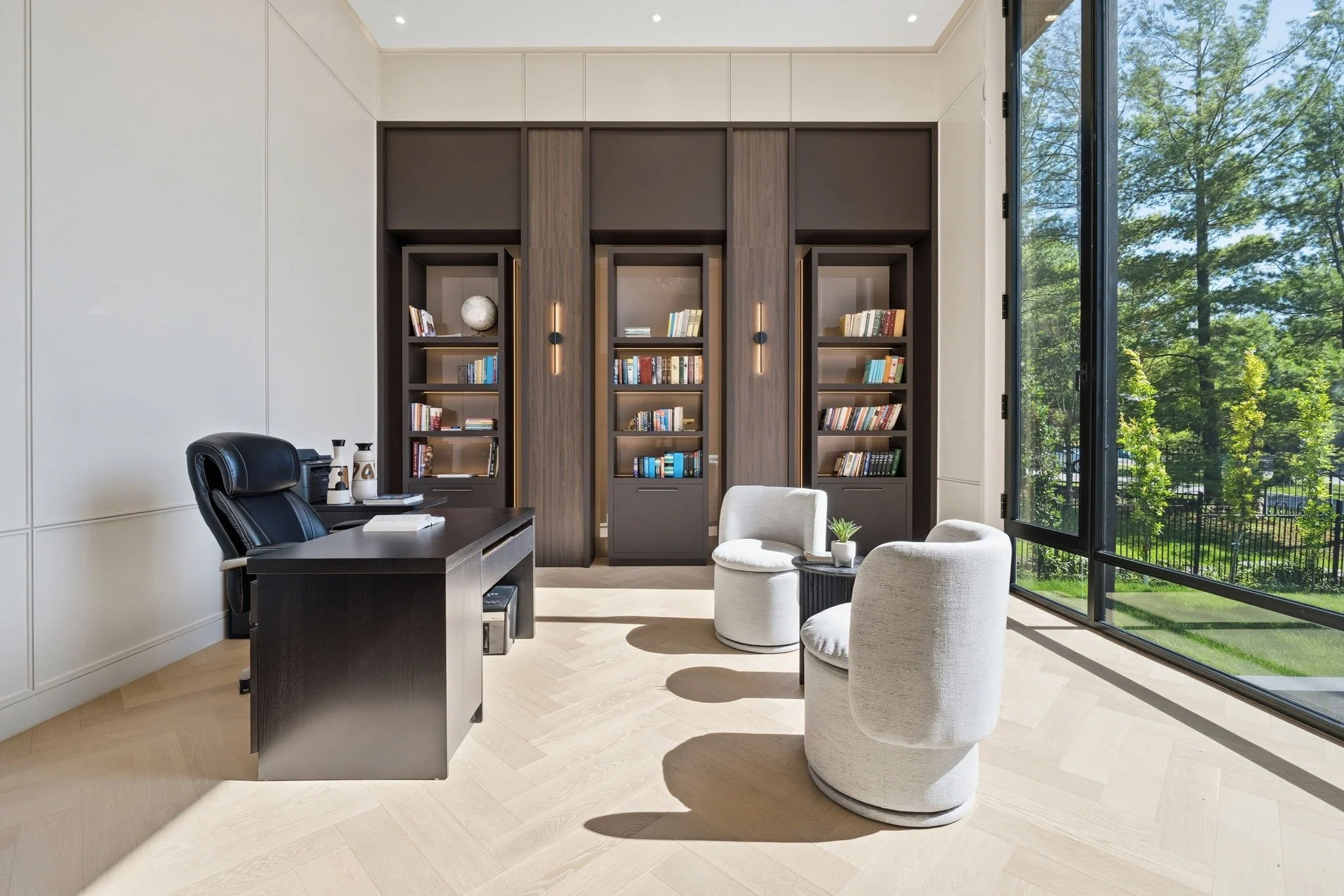 23-web-or-mls-35-riverside-blvd.jpg
