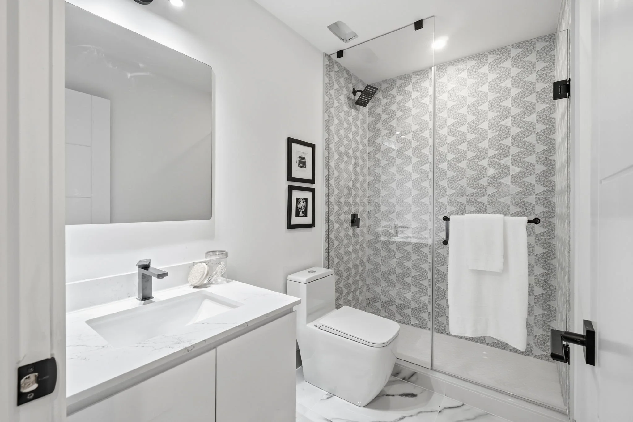 51-web-or-mls-49-wayland-ave.jpg