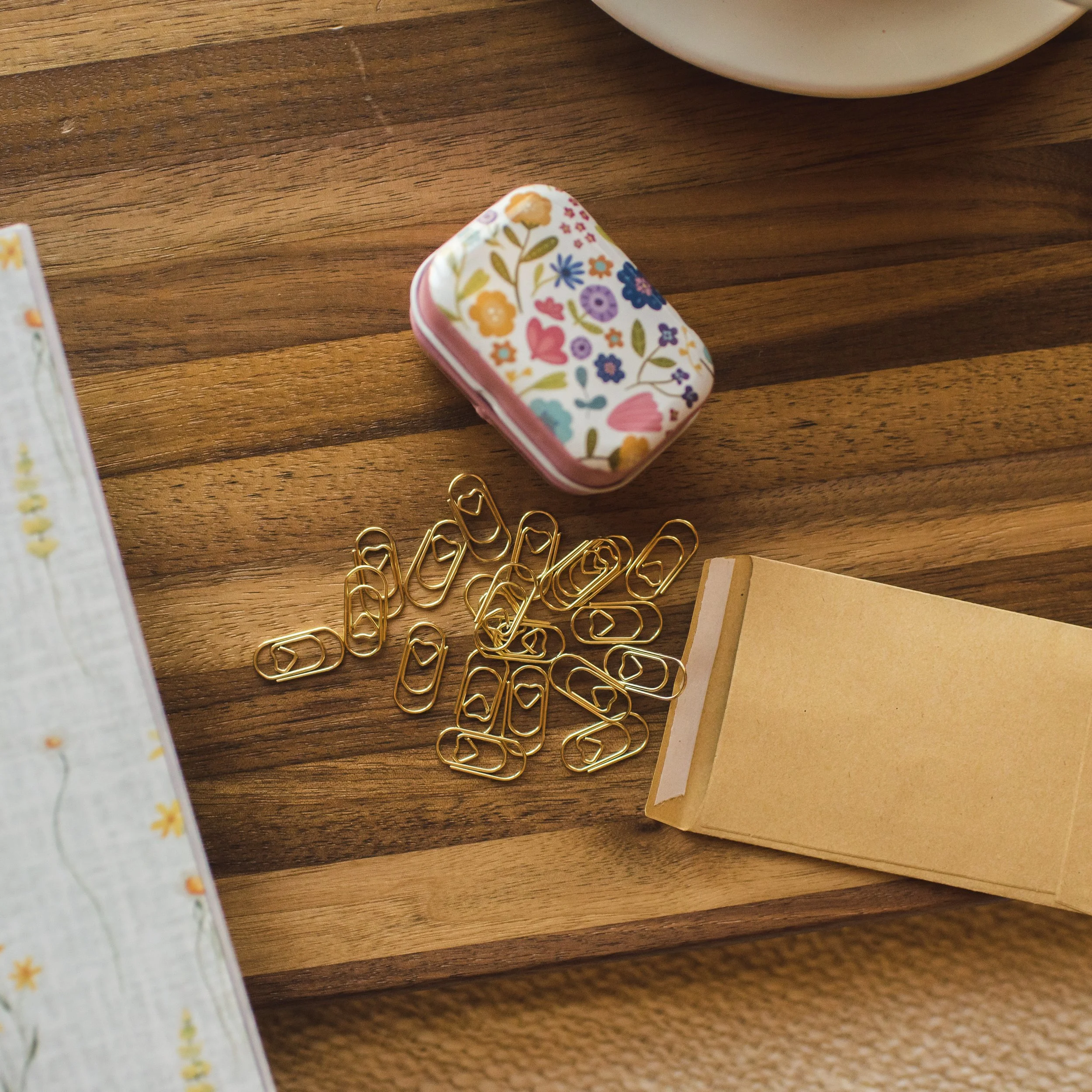 May 2025 extras - mini tin holder + heart paperclips